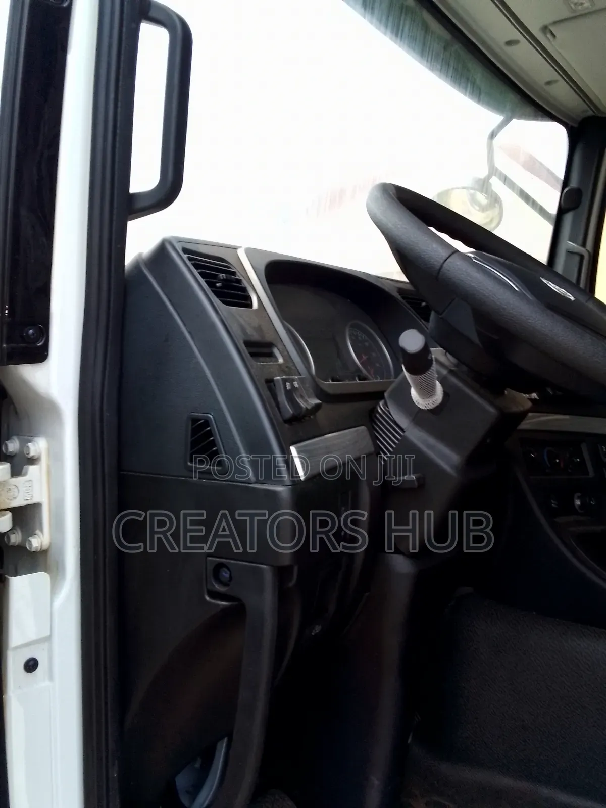 Howo Sino 10 Tyres Tipper Truck