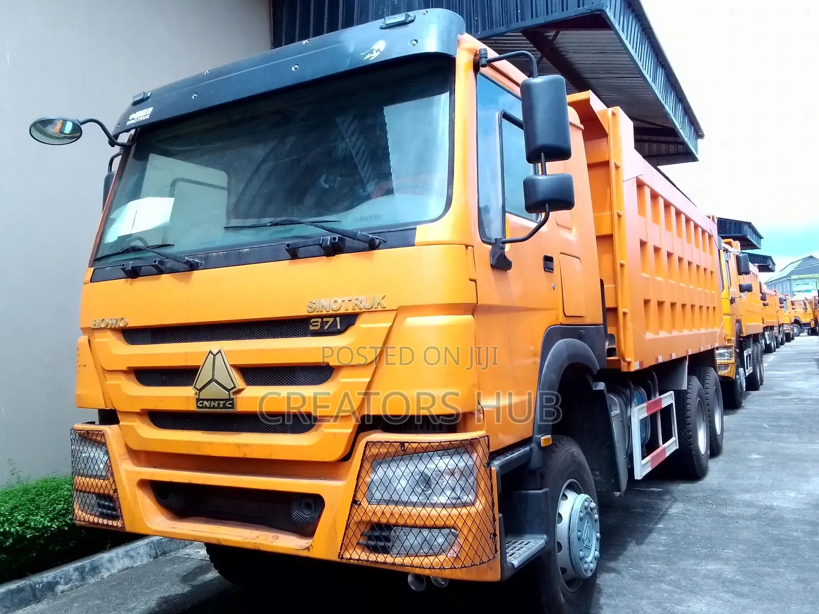 Howo Sino 10 Tyres Tipper Truck