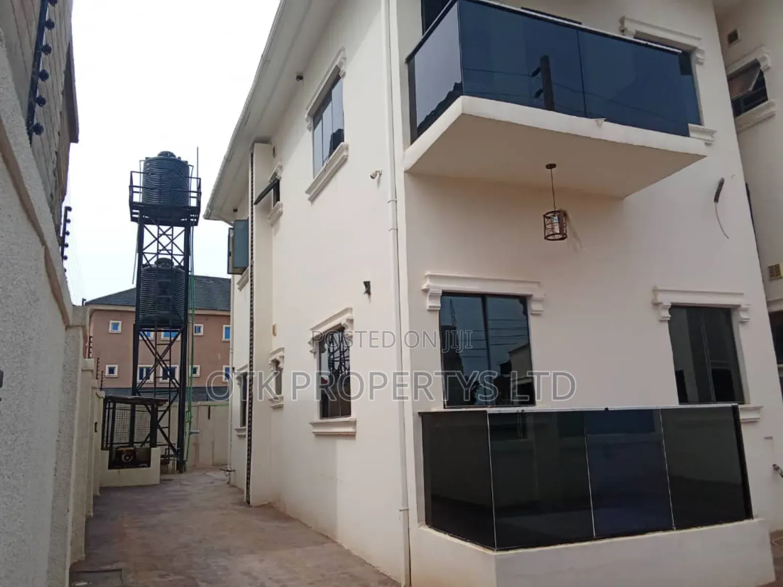 3bdrm Block of Flats in Fo1, Kubwa for sale
