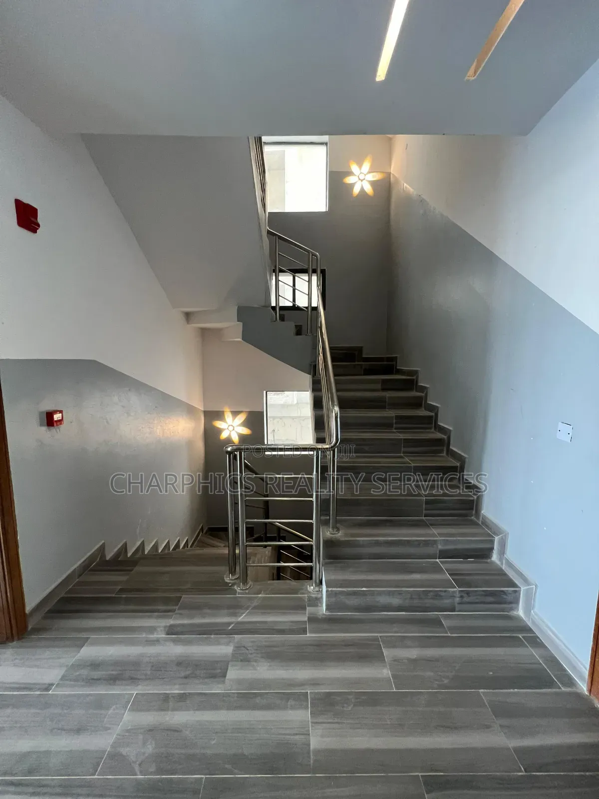2bdrm Apartment In Lekki Phase 1 For Sale
