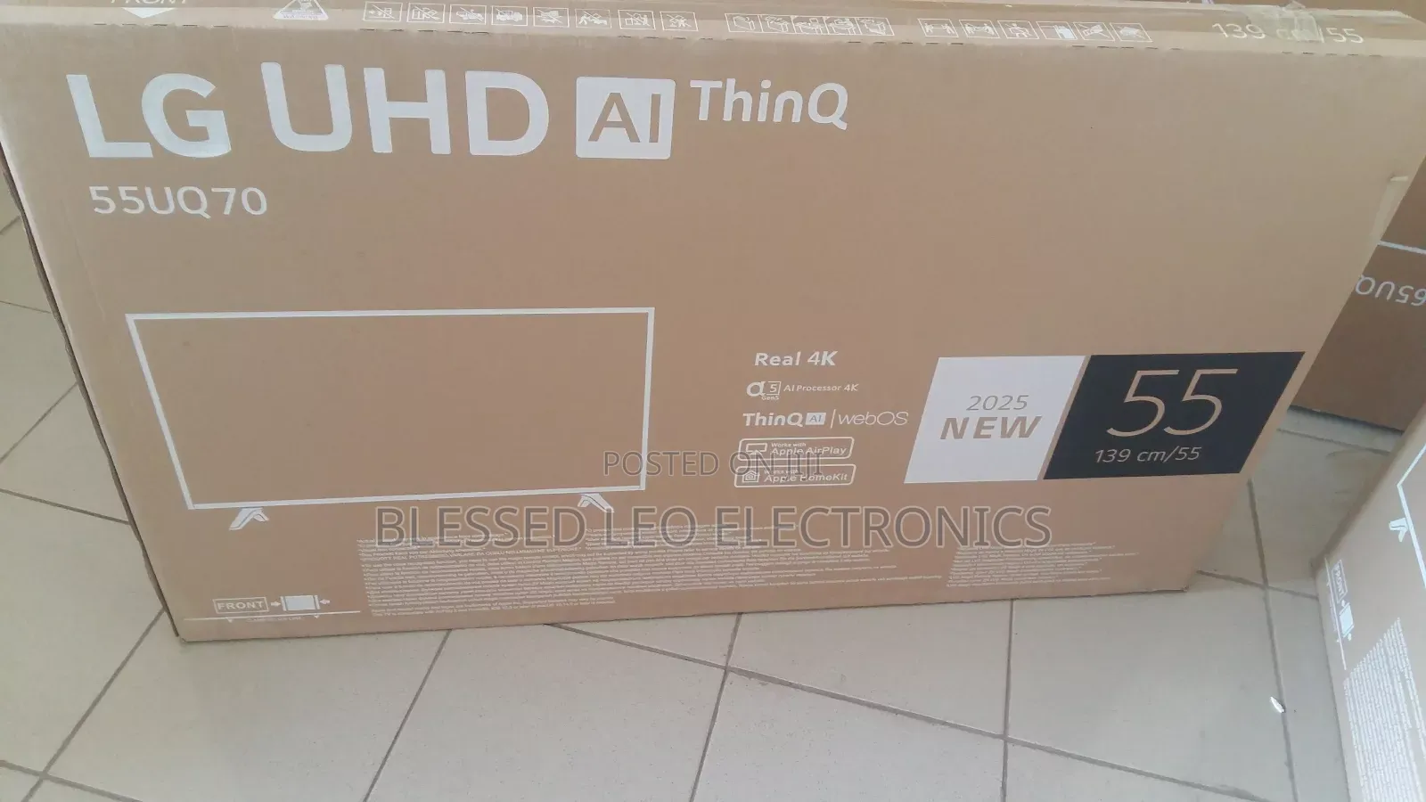 55inches Smart Tv With Sharp Colour