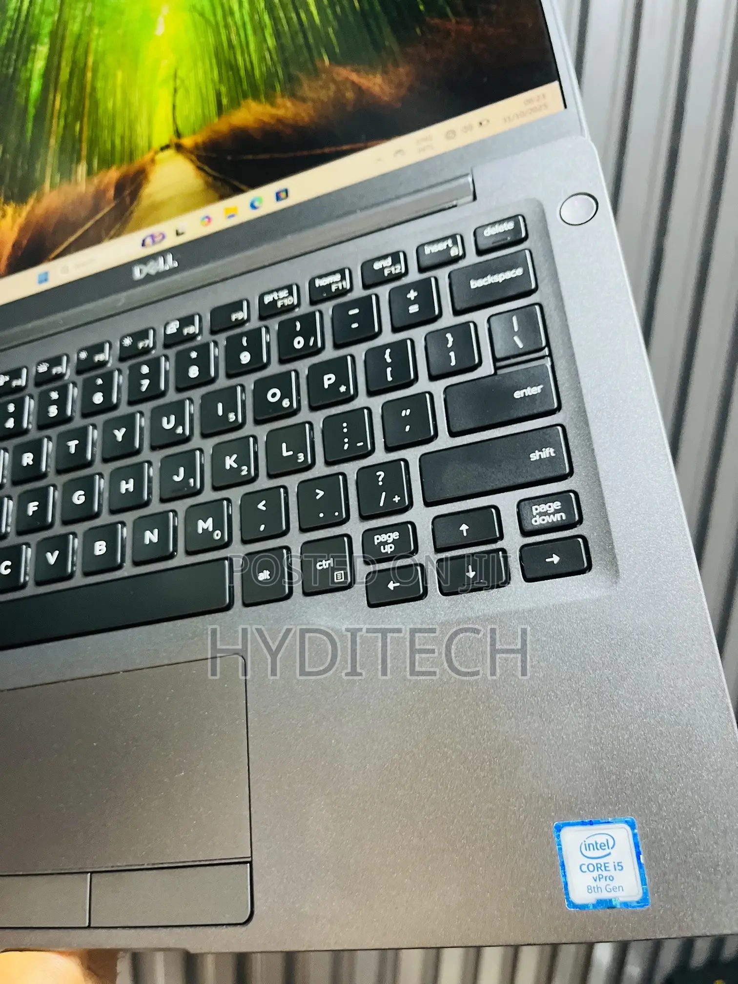 Laptop Dell Latitude 7400 8GB Intel Core i5 SSD 256GB
