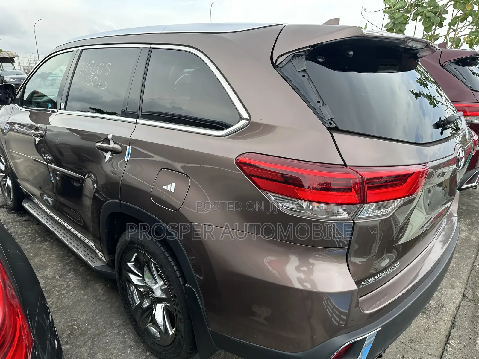 Toyota Highlander Limited 4x4 V6 (3.5L 6cyl 8A) 2017 Ivory