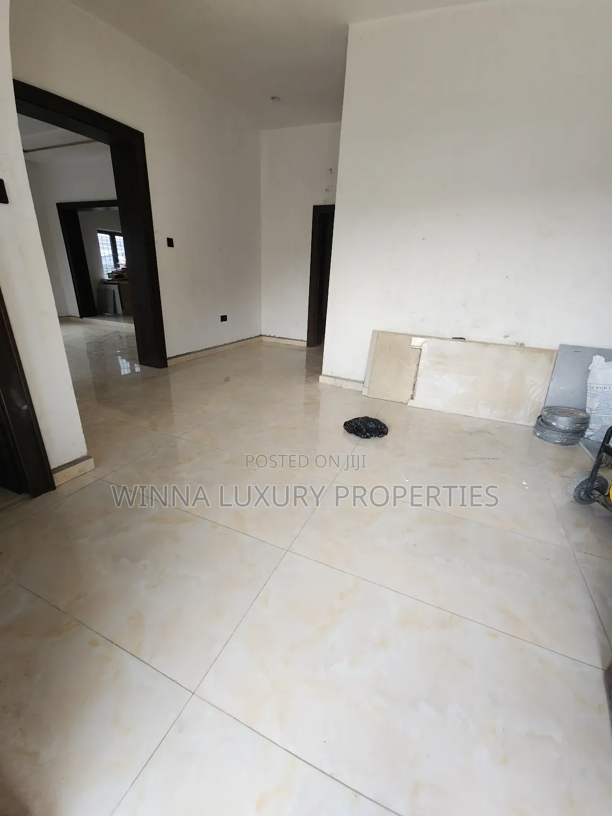 5bdrm Duplex in Sun Rise Estate...., Lugbe District for sale
