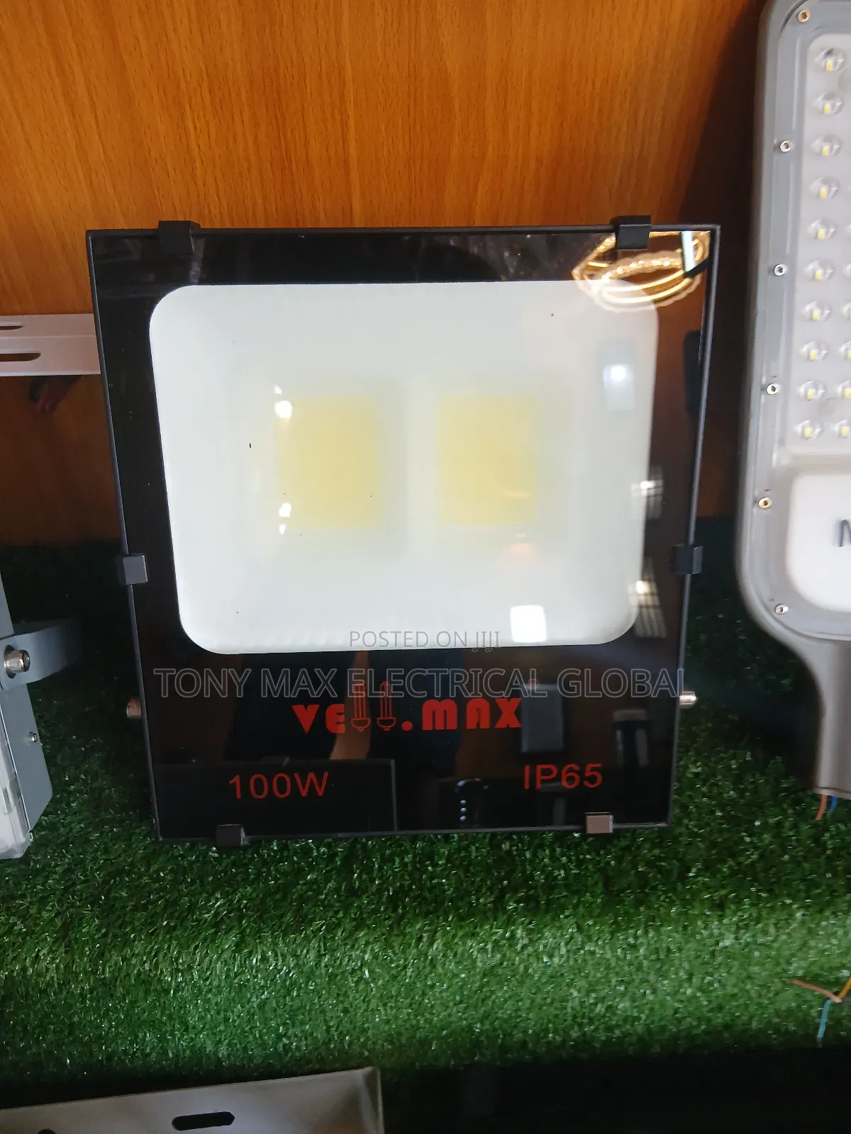All Size of Flooding Light Is Available
