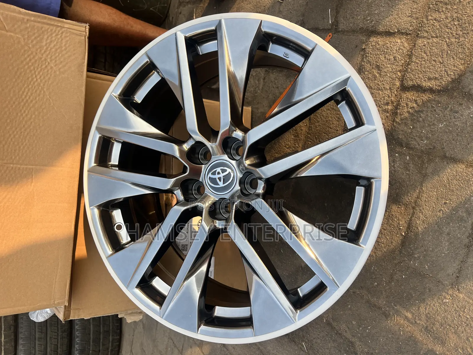 Rav 4 Rim 20. 2024