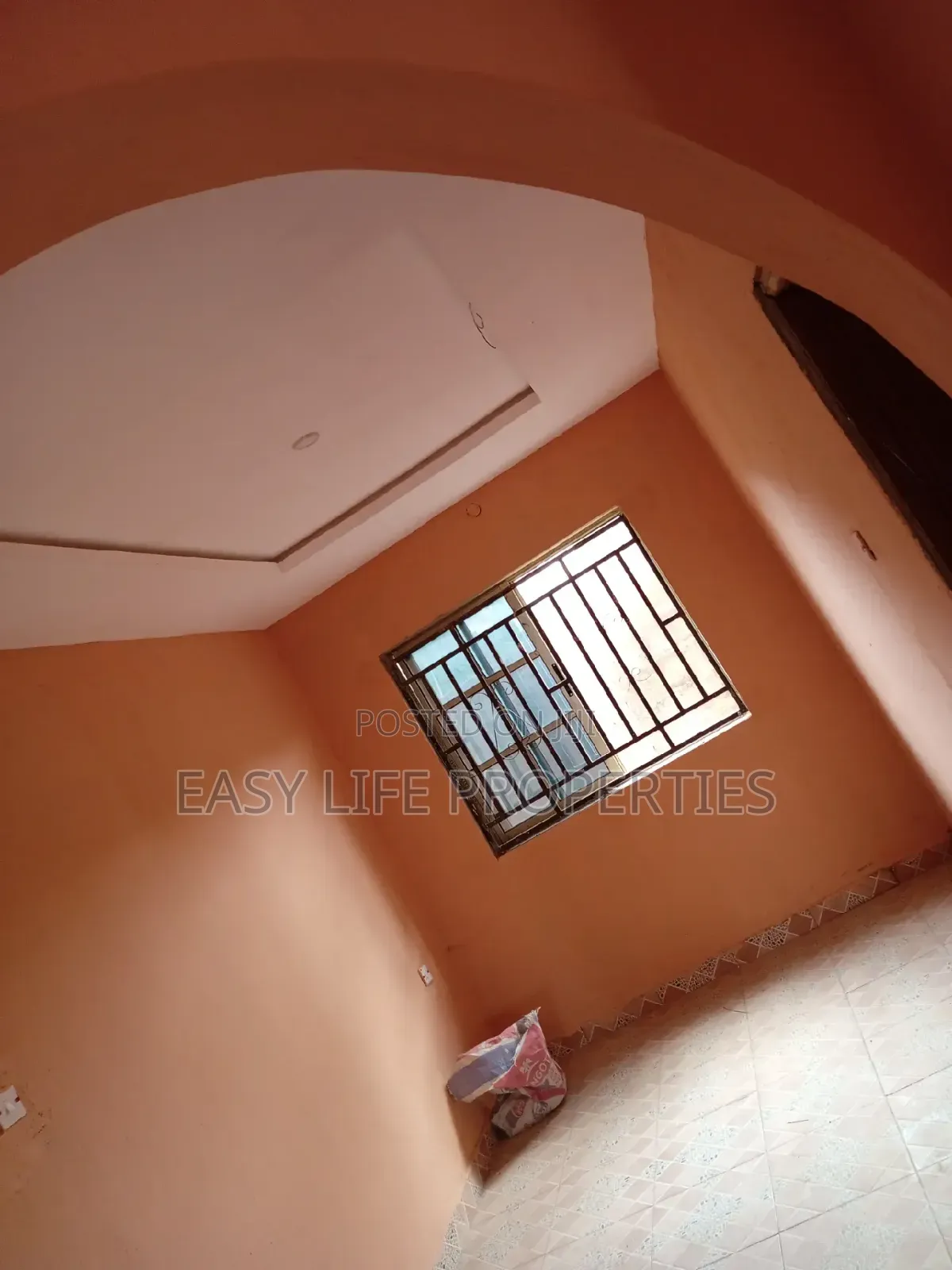 2bdrm Block of Flats in Emmanuel Garden, Alakia for rent