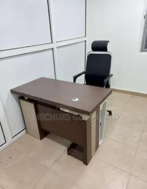 Top Quality Luxury Office Combo (Table and Chair]