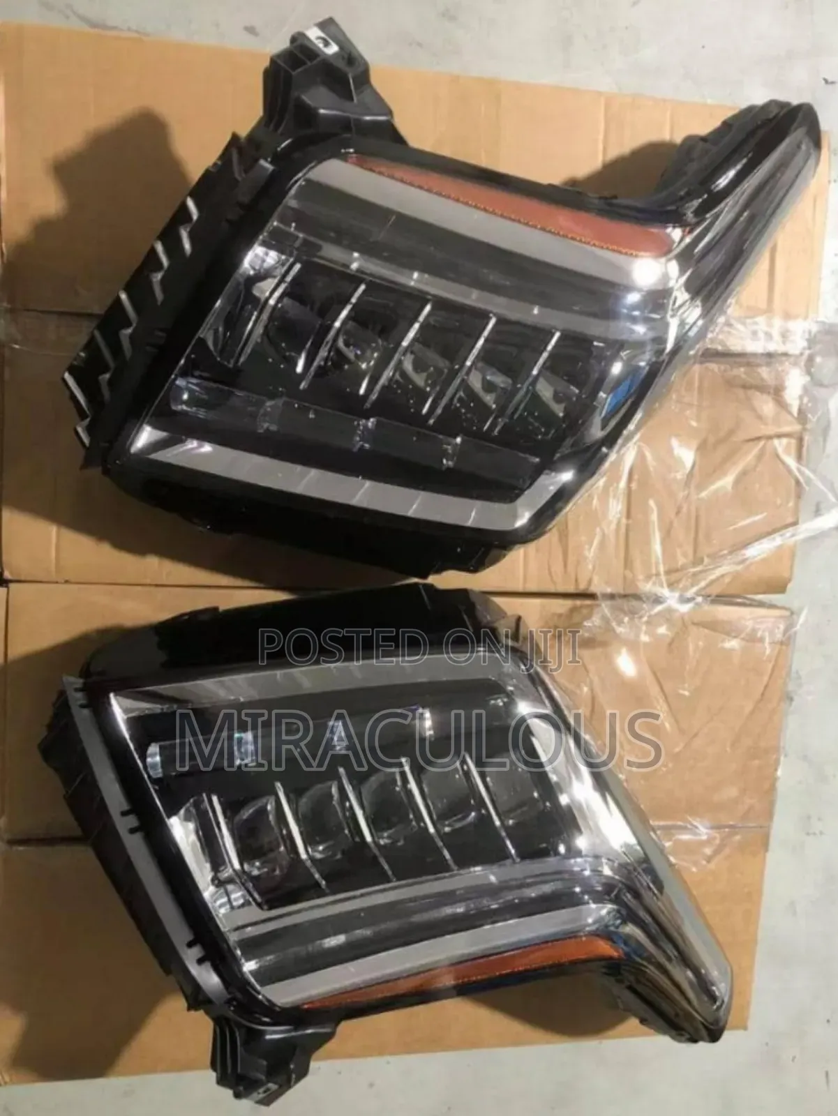 Headlight Cadillac Escalade 2018 Model Set