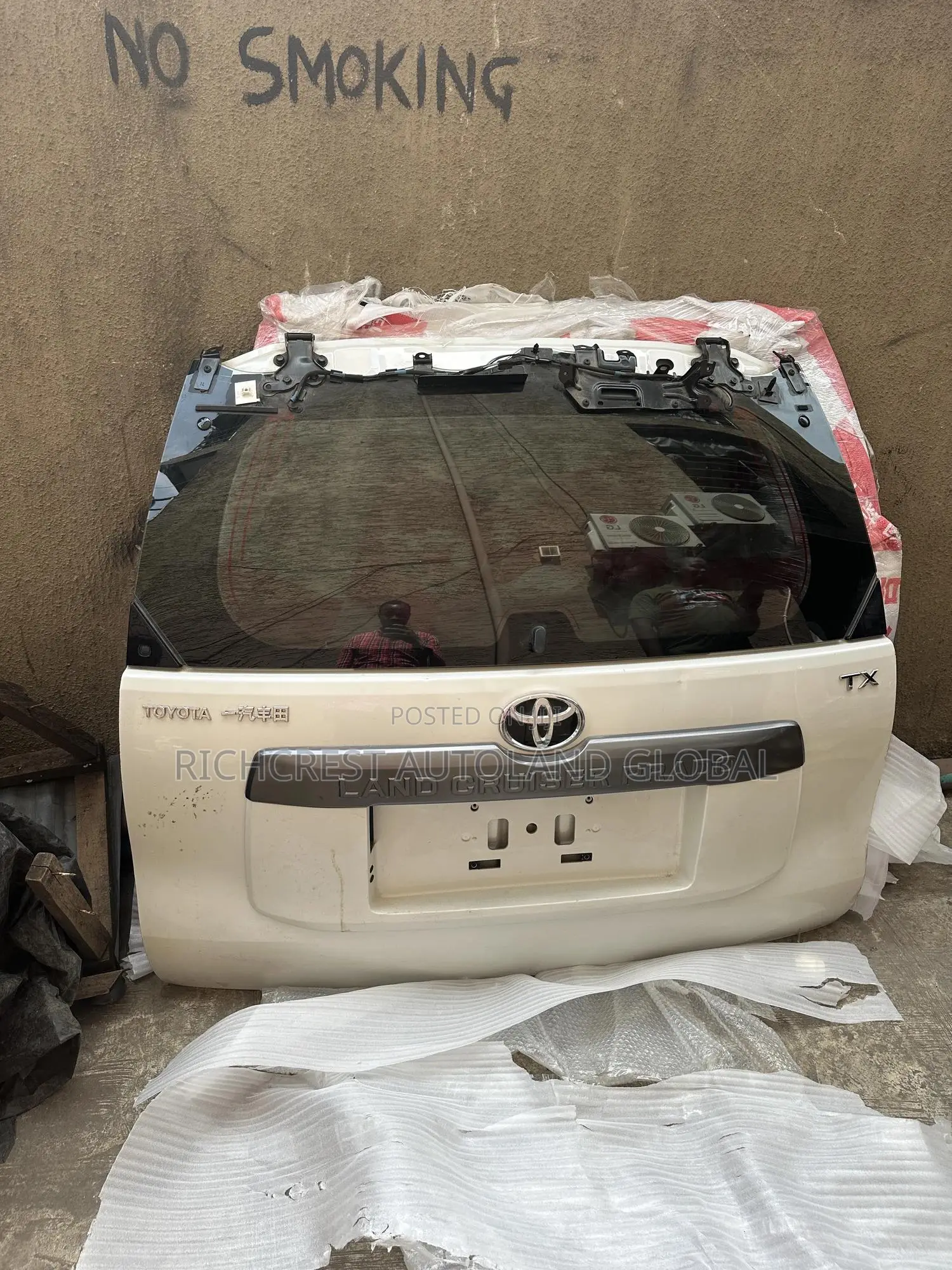 Toyota Landcruiser Prado 2018 Complete Boot .