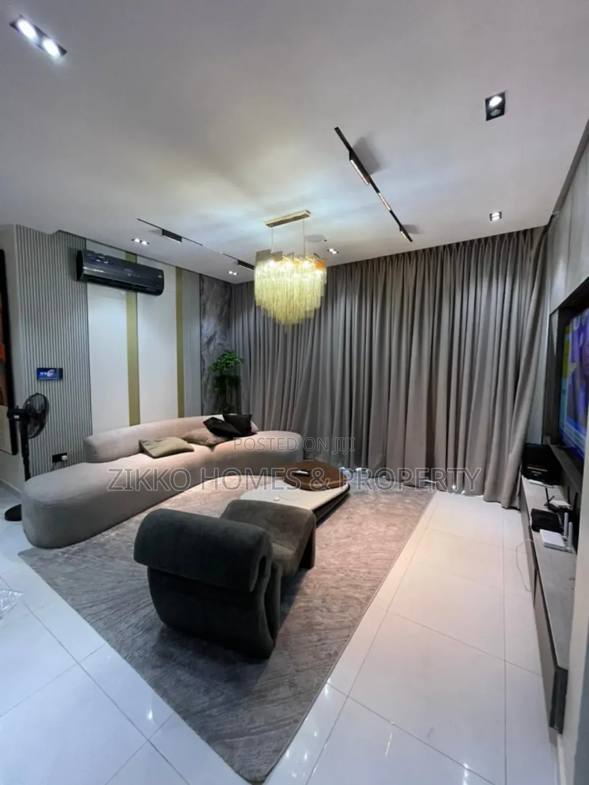 2bdrm Apartment in Ologolo, Lekki for sale
