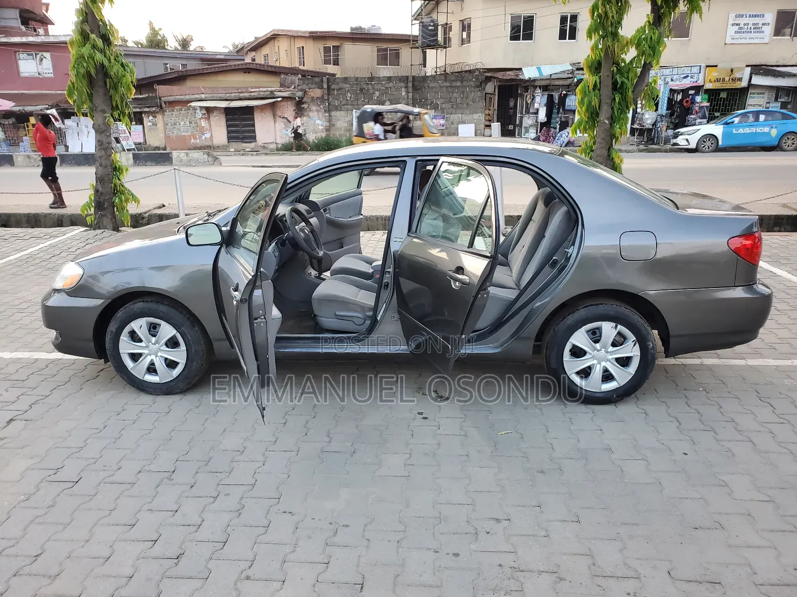 Toyota Corolla 2005 Gray