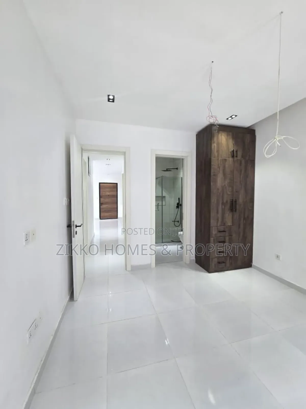2bdrm Apartment in Ologolo, Lekki for sale