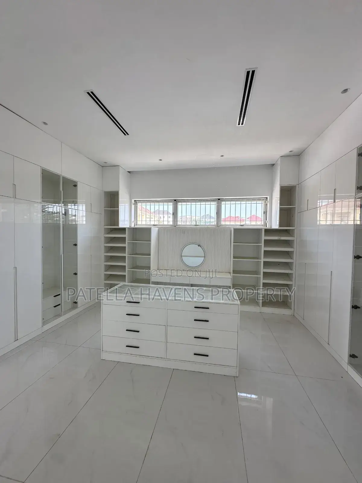 7 Bedroom Duplex for Rent in Asokoro