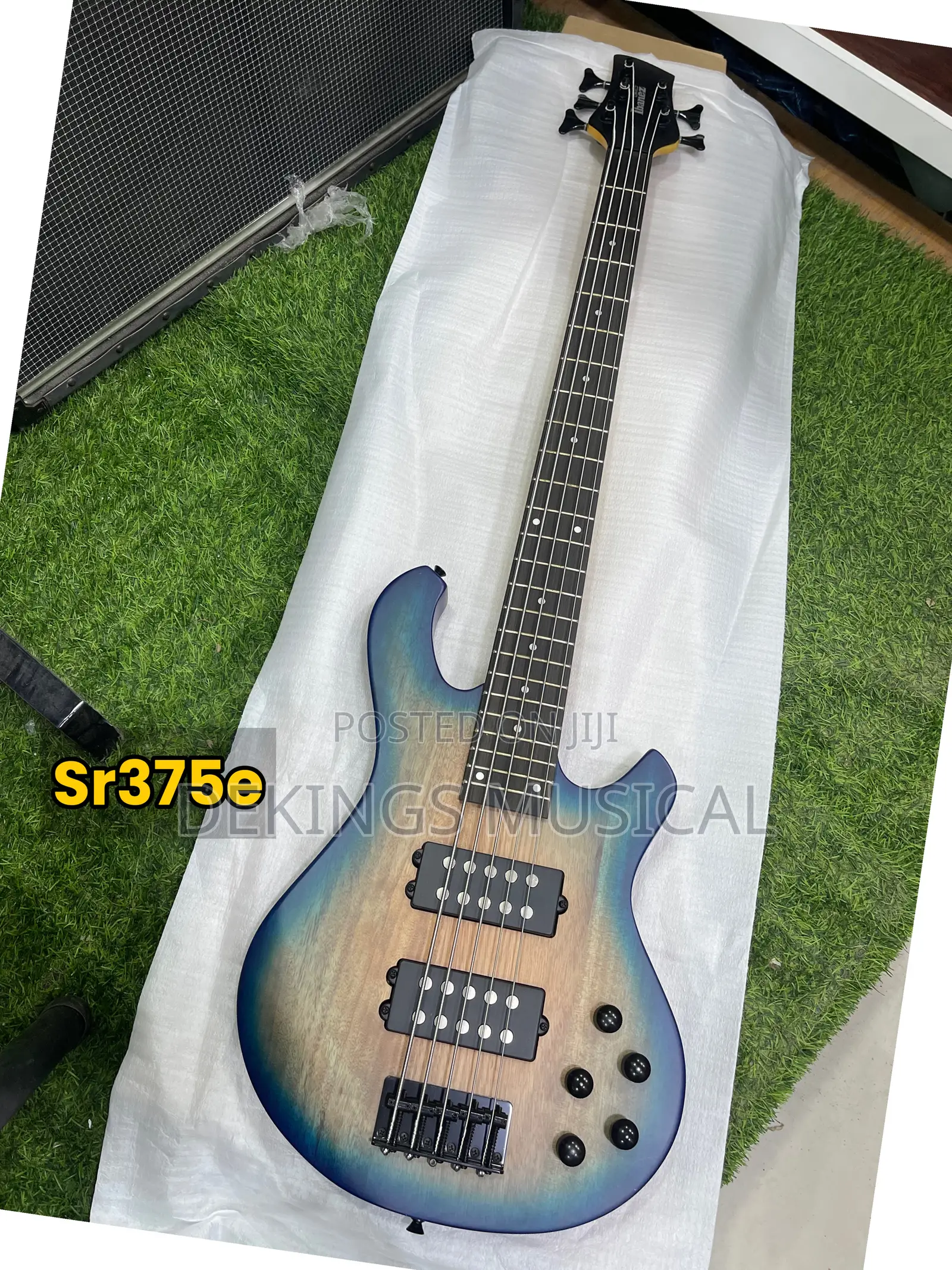 Ibanez Sr375e Bass Guitar 5 Strings