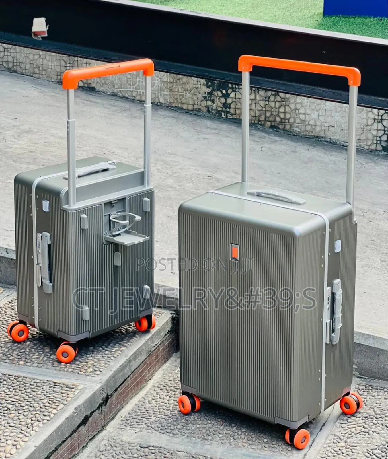 Luggage 26"/22" Zipperless Frame And Tsa-approved Locks For Security