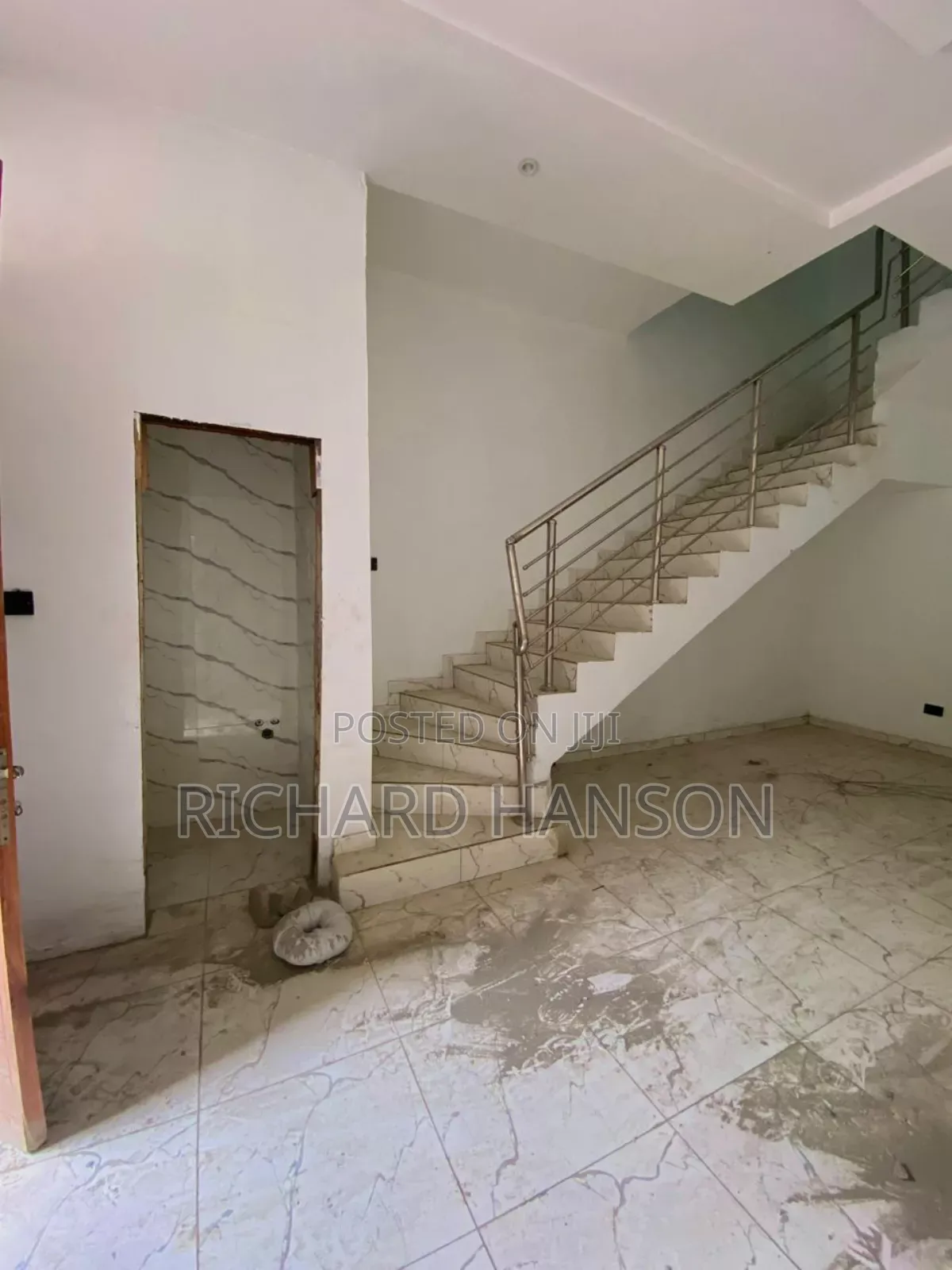 4bdrm Duplex in Lekki Expressway for rent