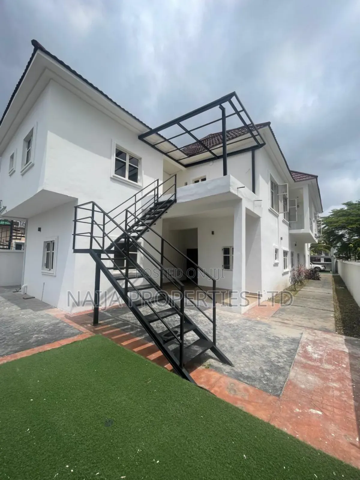 5bdrm Duplex in Vgc, Lekki for sale