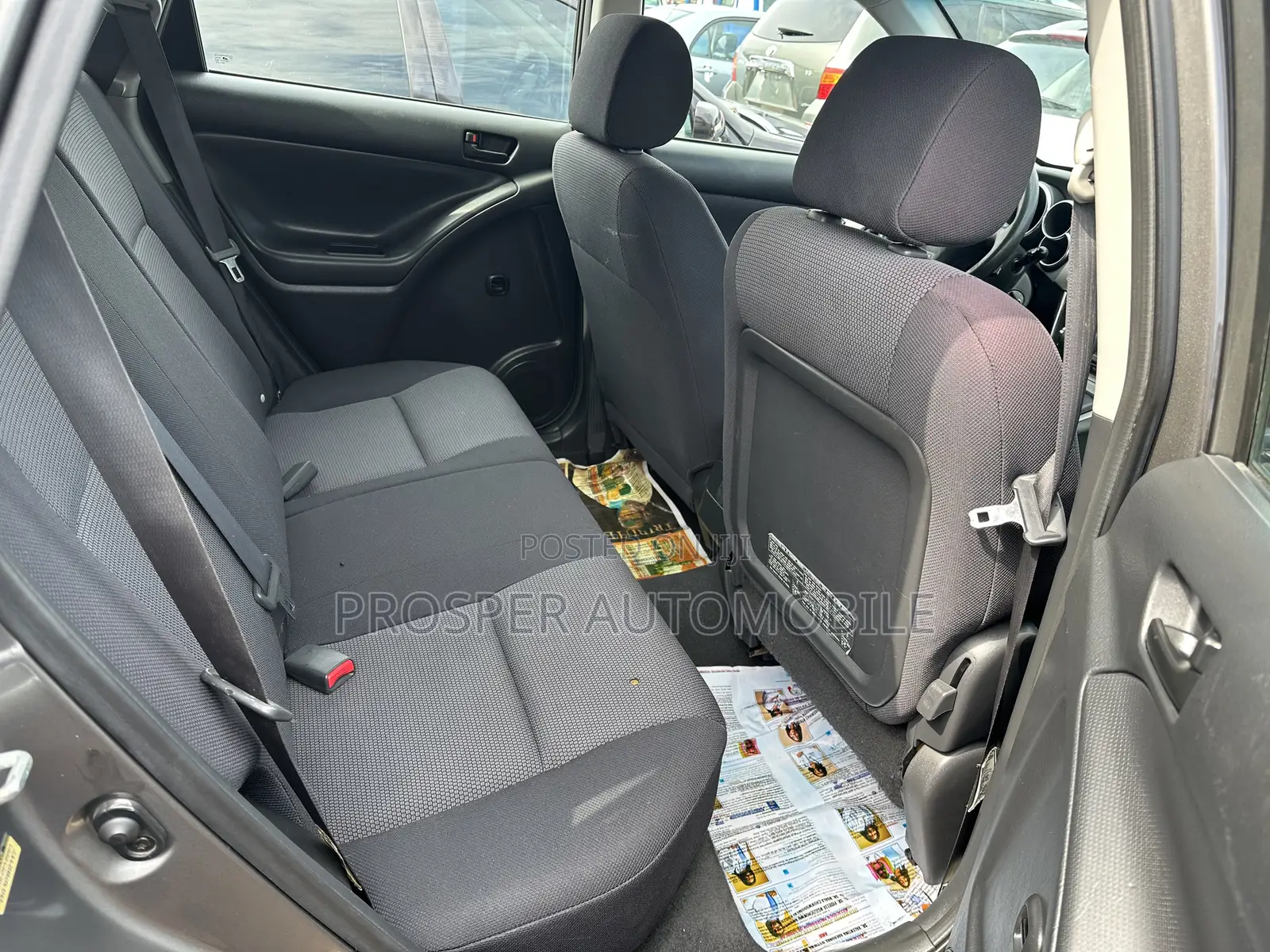 Pontiac Vibe AWD 2006 Gray