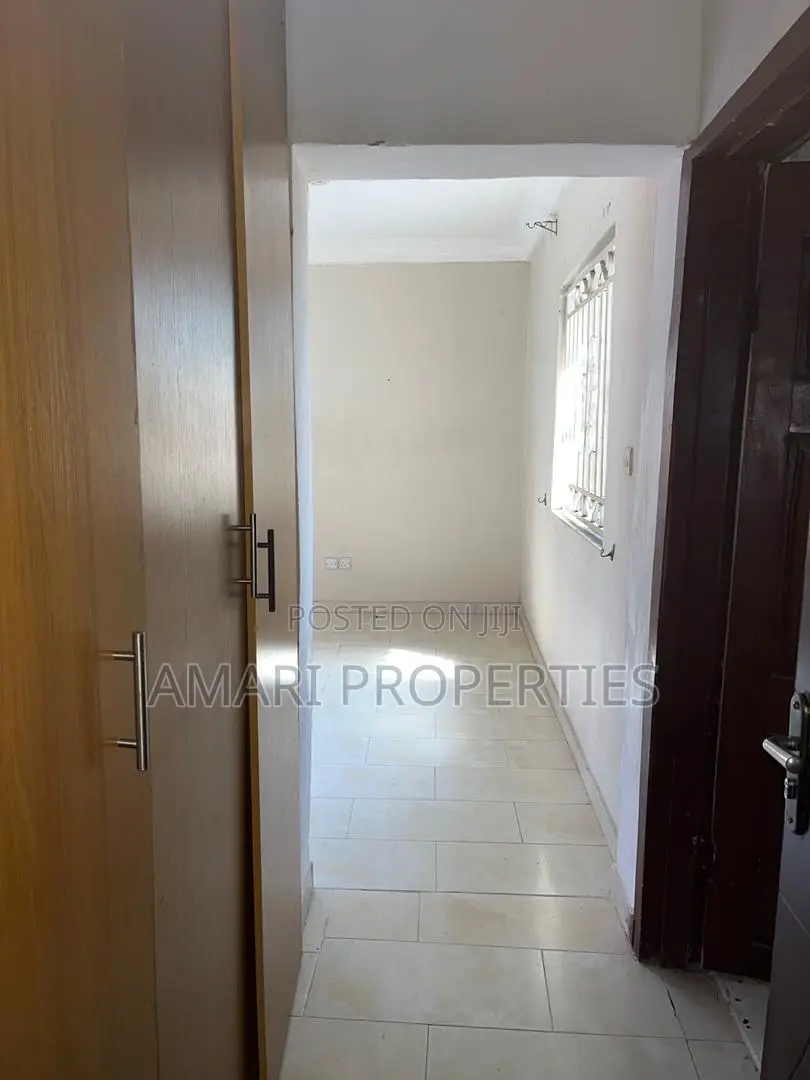3bdrm Block of Flats in Oniru, Victoria Island Extension for rent