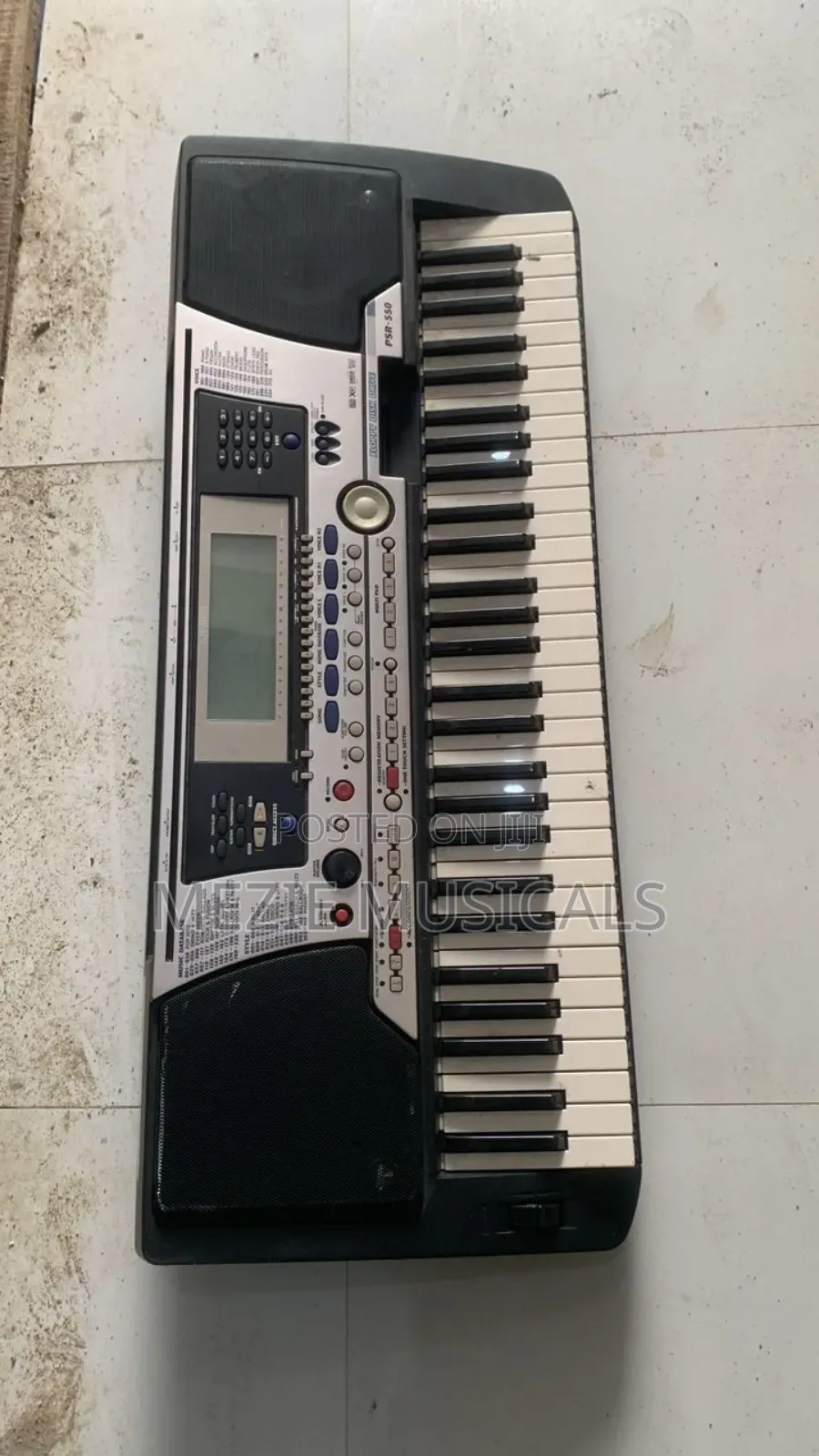 Yamaha Keyboard