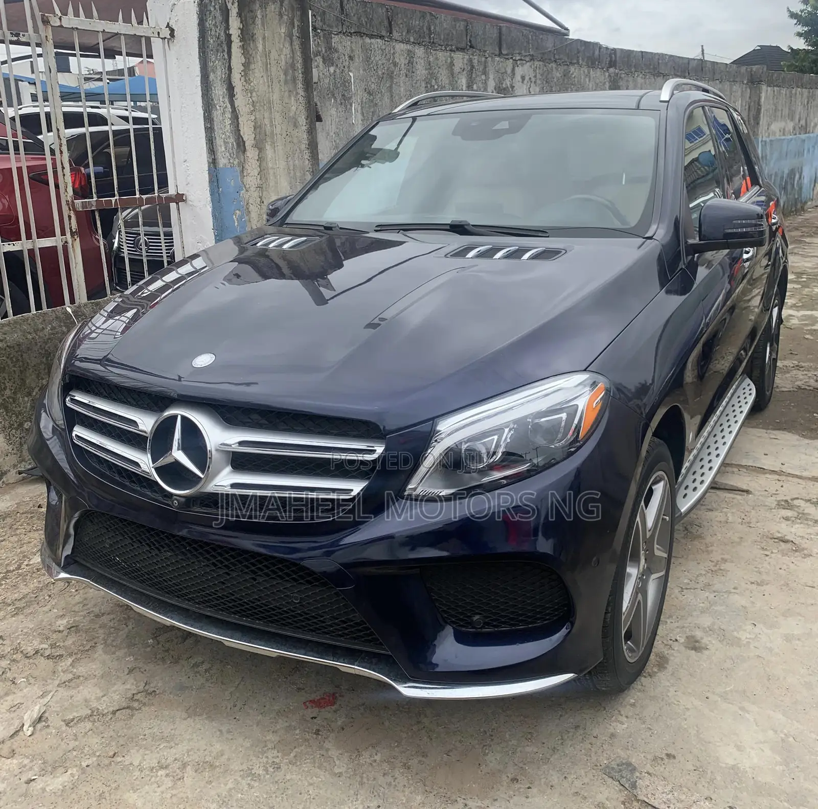 Mercedes-Benz GLE-Class GLE 350d 4MATIC 2017 Blue