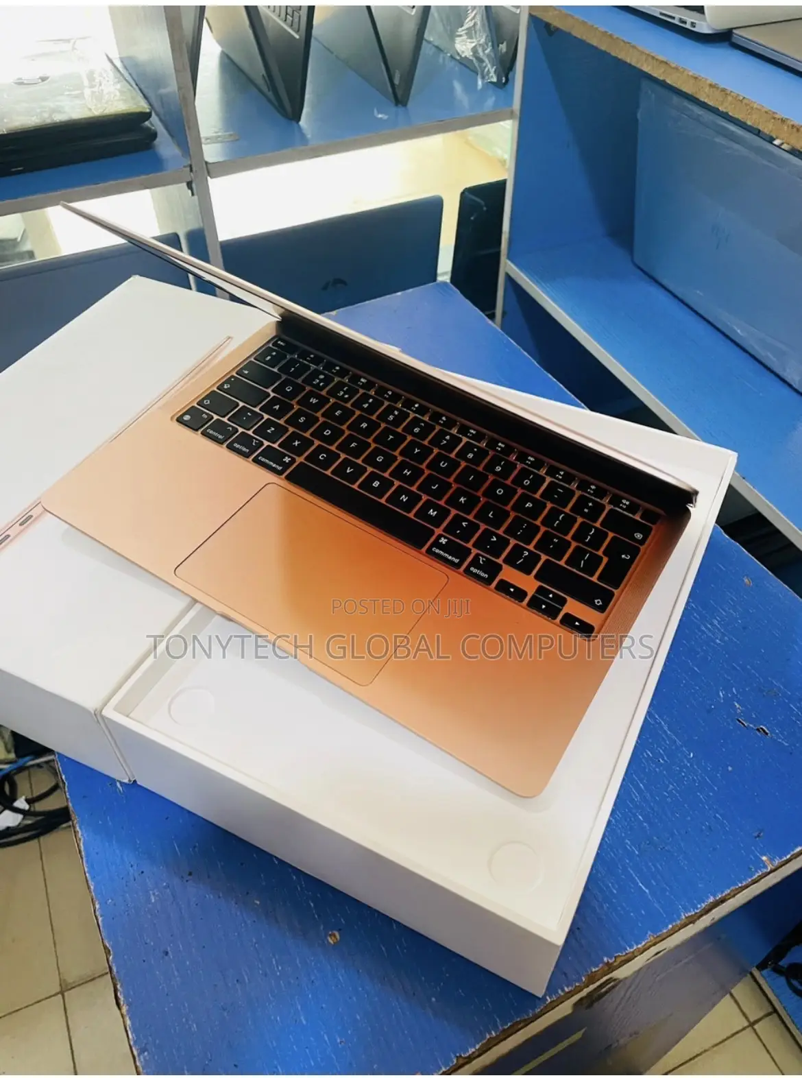 Laptop Apple MacBook Air 2020 M1 8GB Apple M1 SSD 256GB