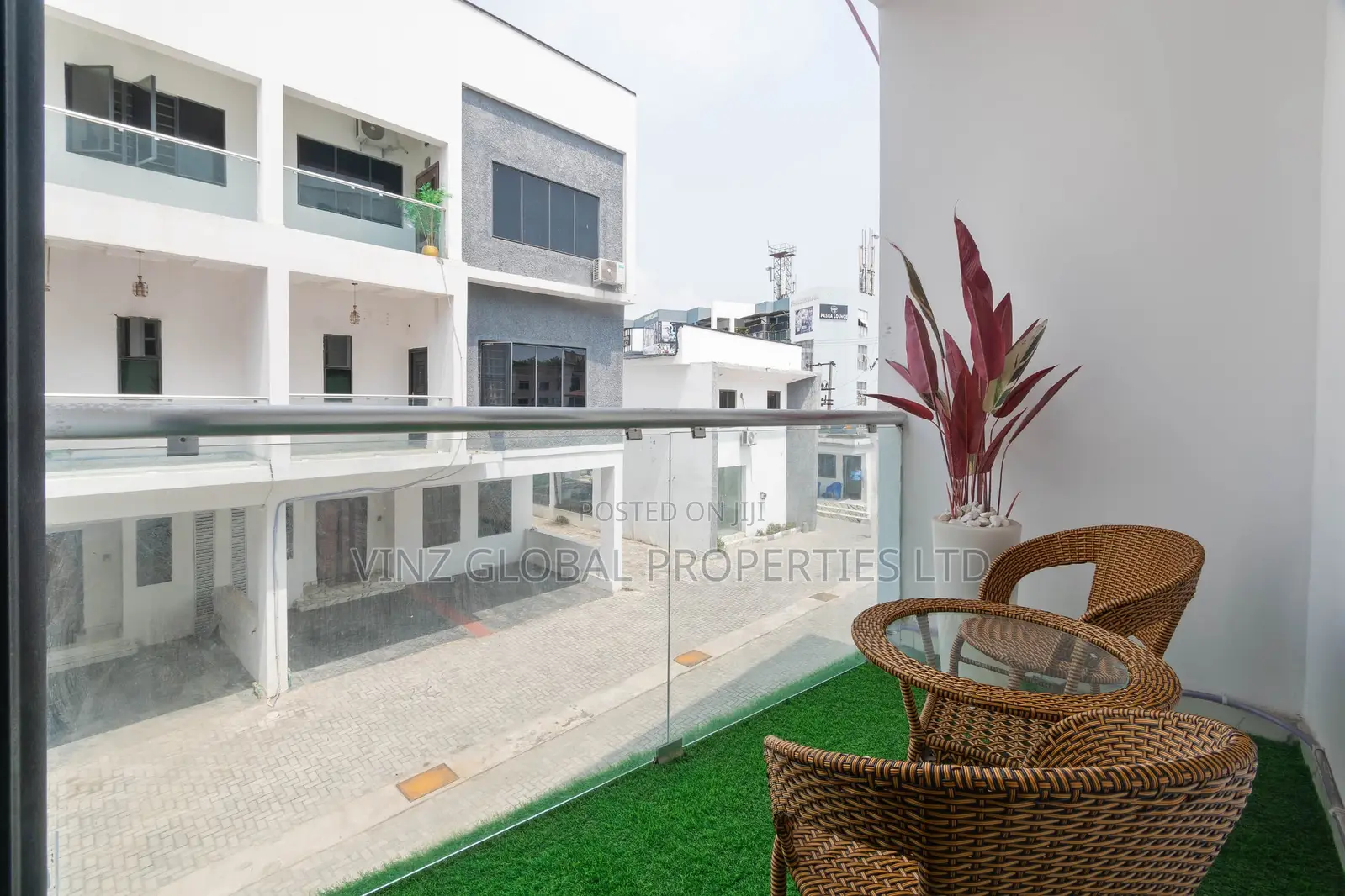 Luxurious 4 Bedroom Duplex With Pool, Gym, Ps5, Snooker, Air Hockey