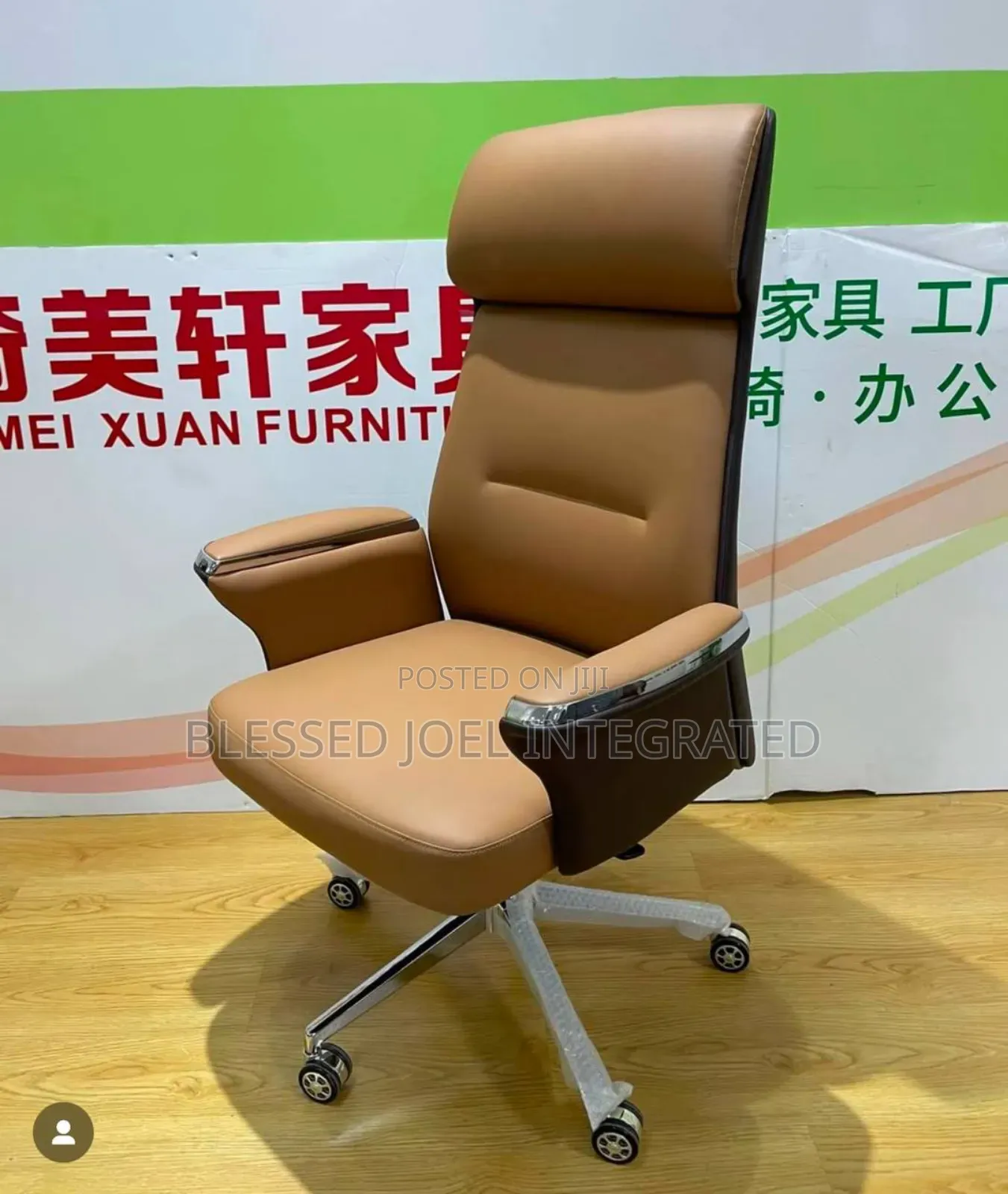 High Quality Swivel Chair
