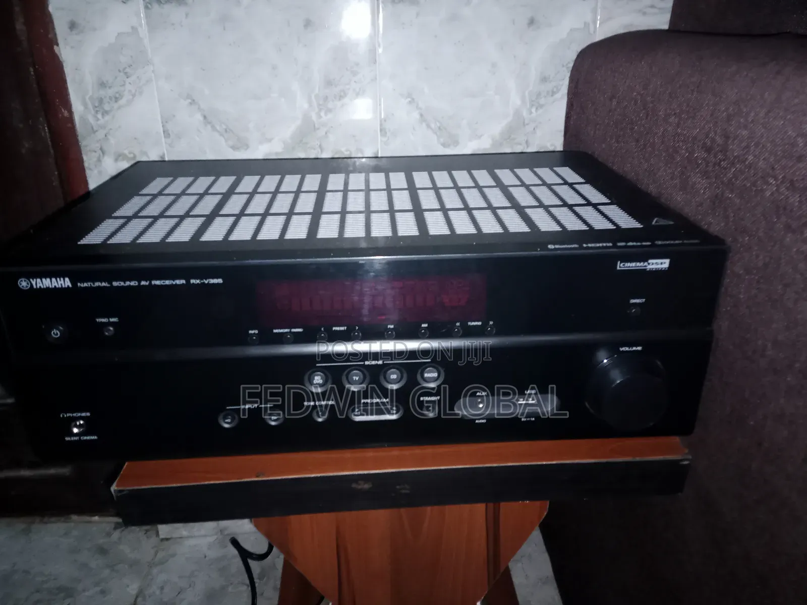 Yamaha 5.1 Amplifier