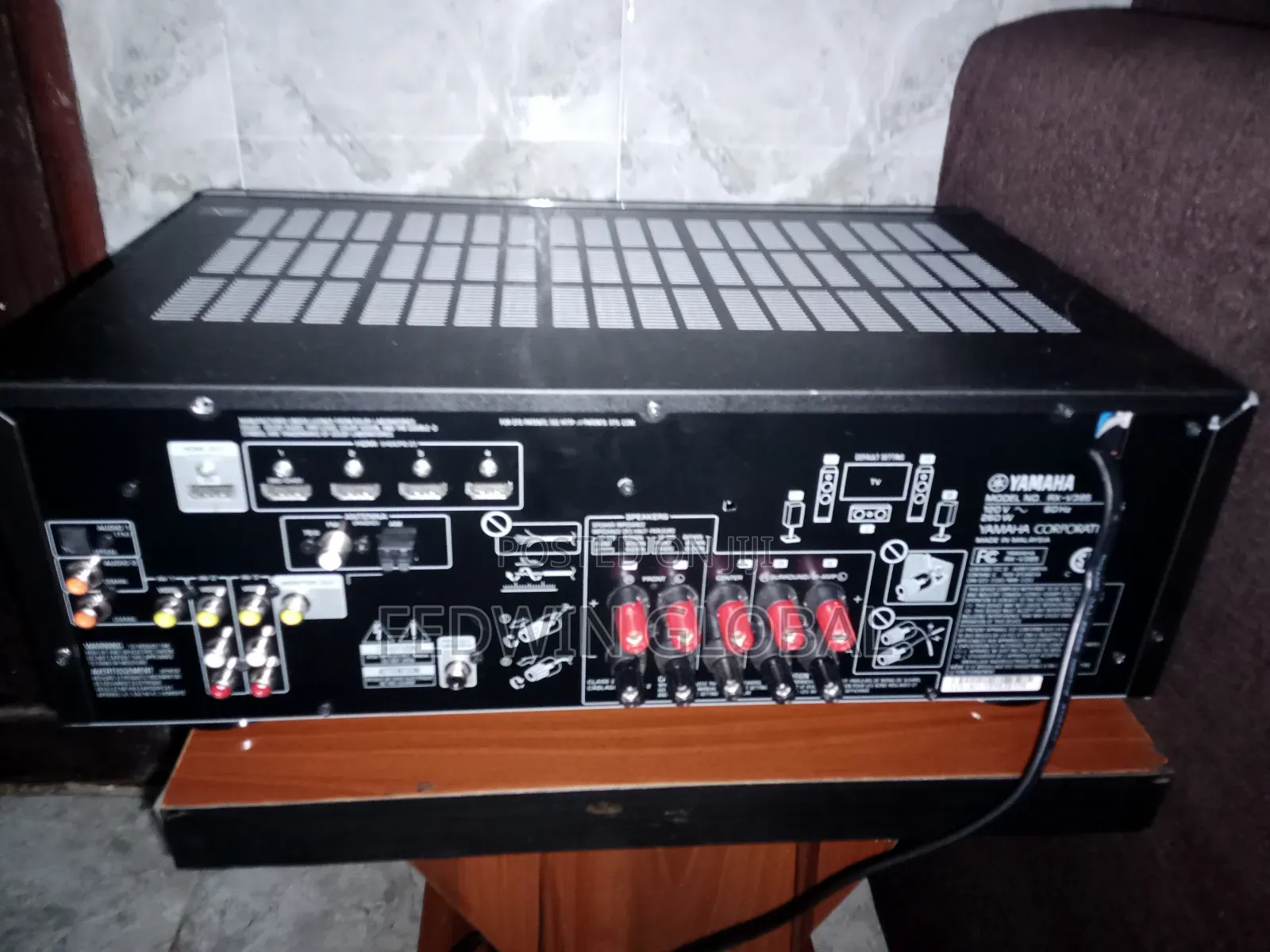 Yamaha 5.1 Amplifier