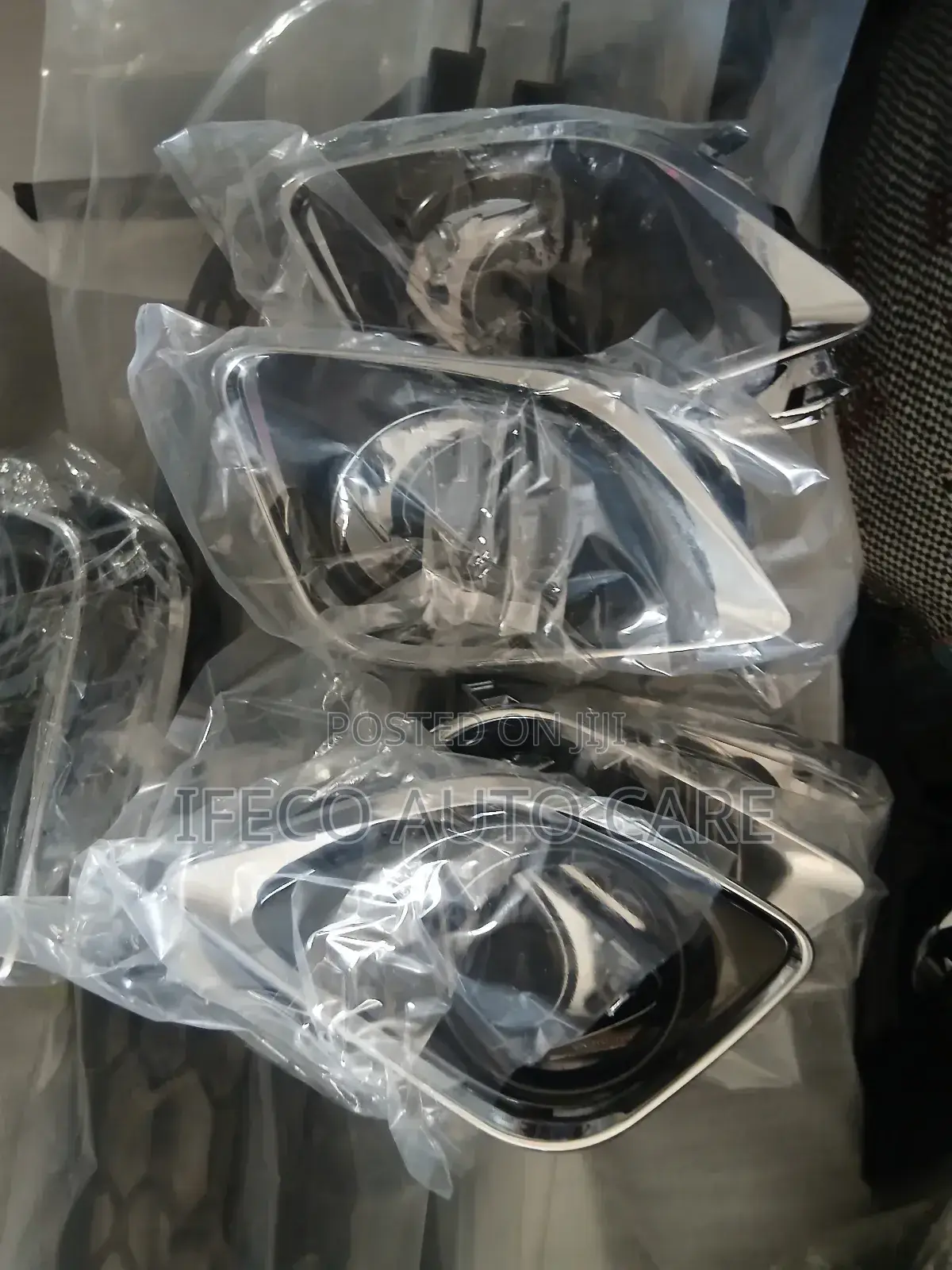 Fog Lamp Cover Toyota Venza 2015