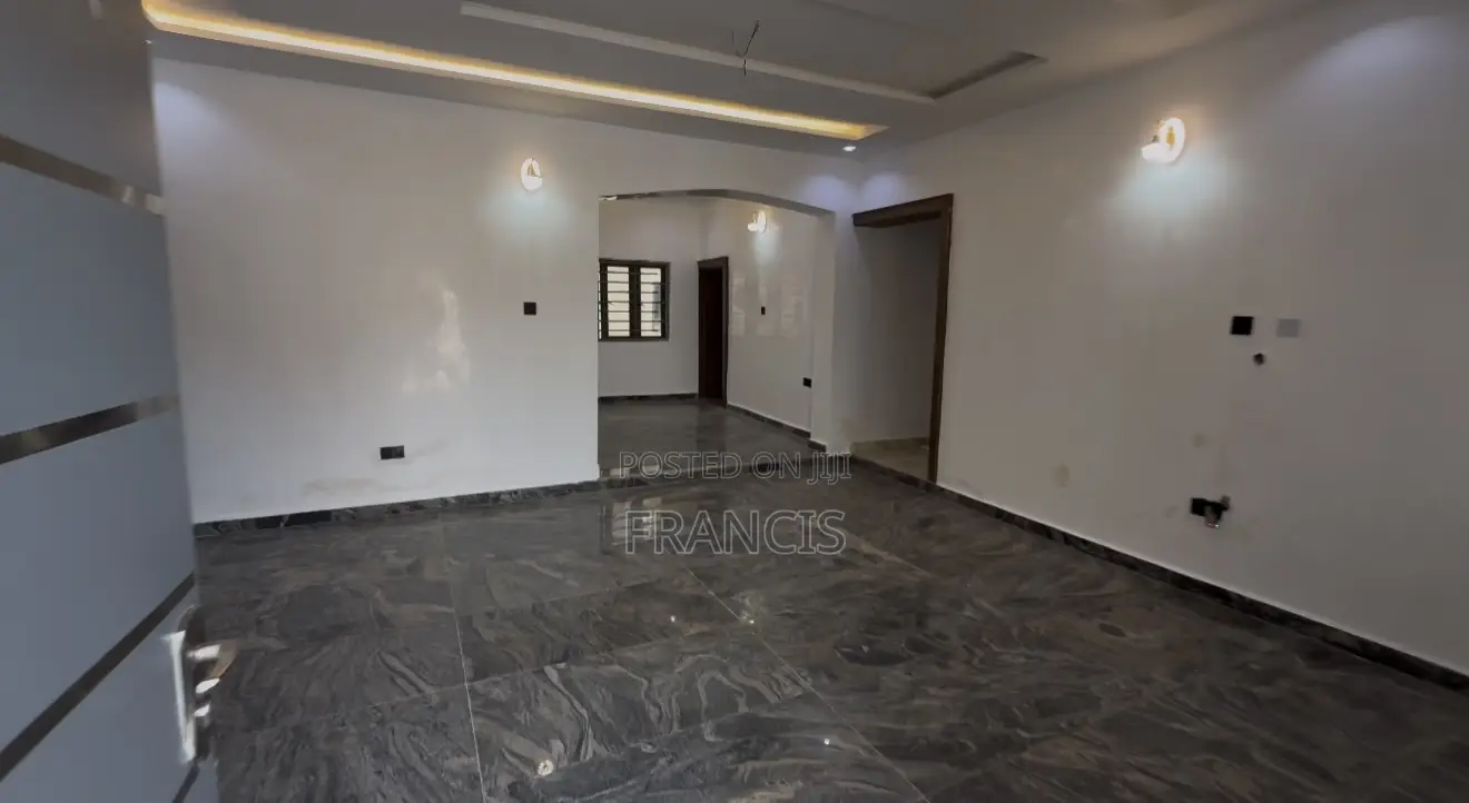 Furnished 3bdrm Bungalow in Efab Verizon, Karsana for sale