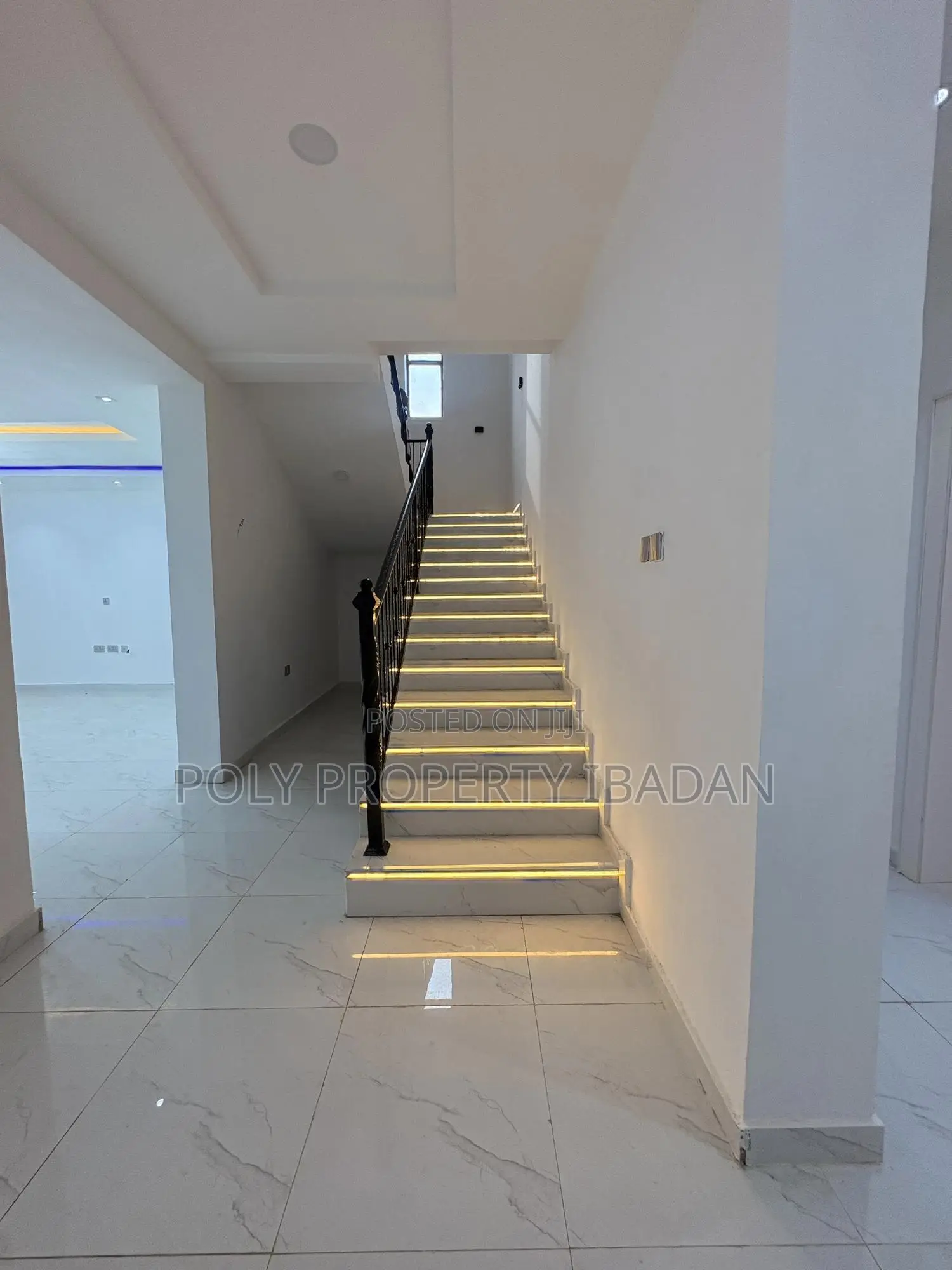 4bdrm Duplex in Oluyole Estate, Ibadan for sale