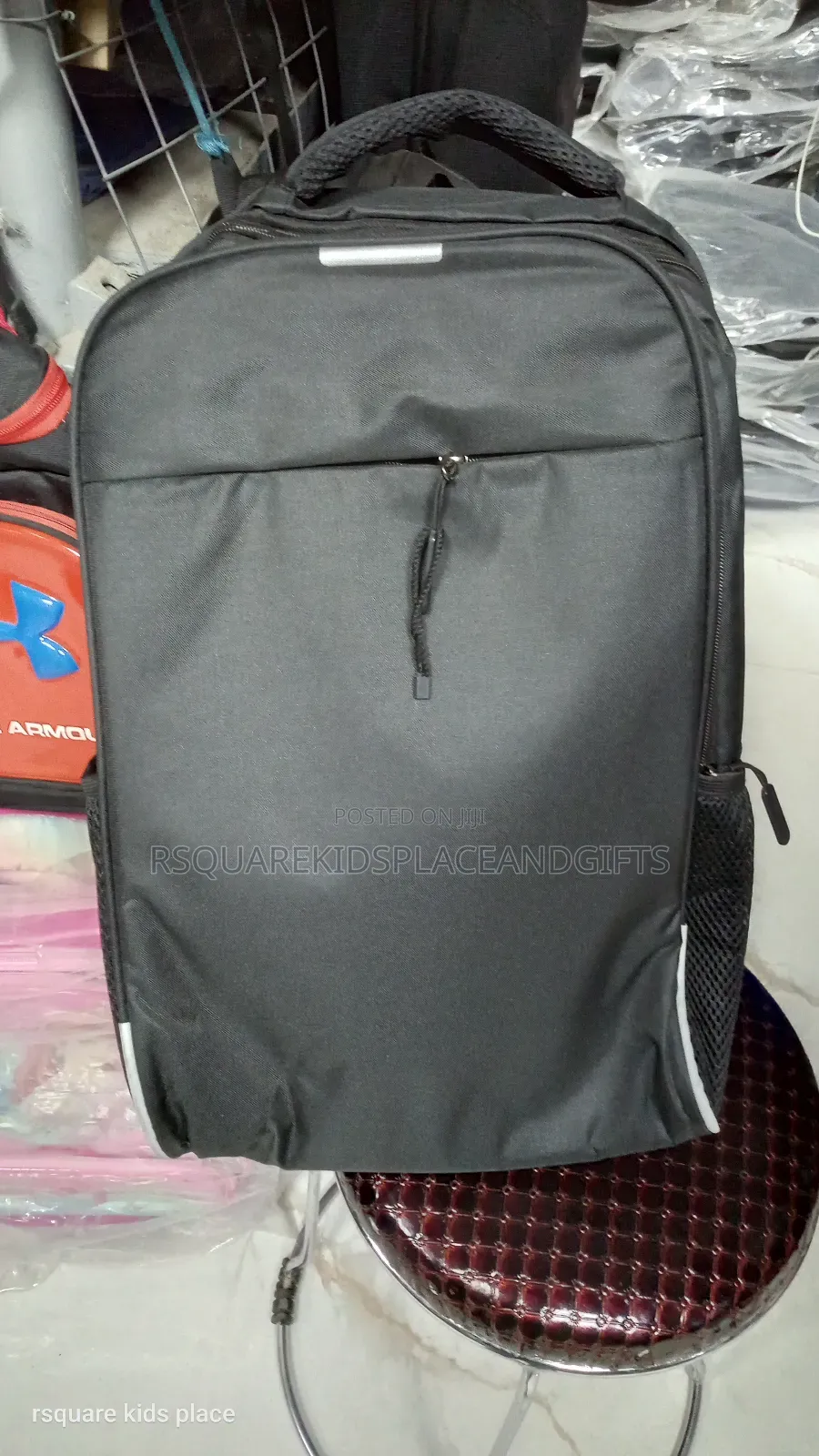18 Inches Laptop Bag With Usb Pot for Souvenir