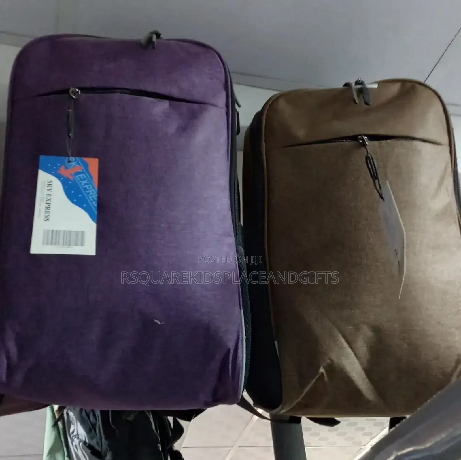 18 Inches Laptop Bag With Usb Pot for Souvenir