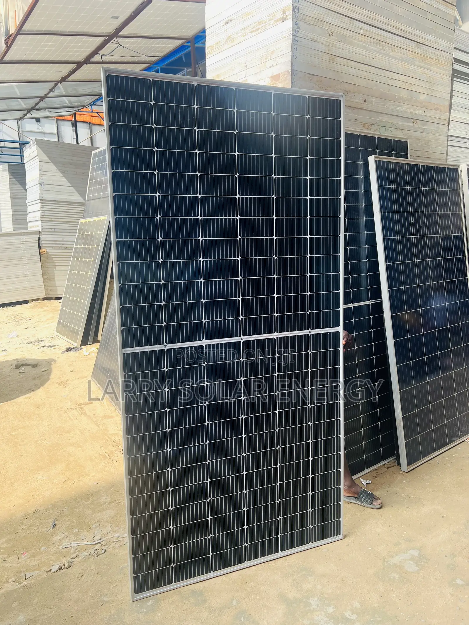 600w 144cell Original Jinko Solar Panel