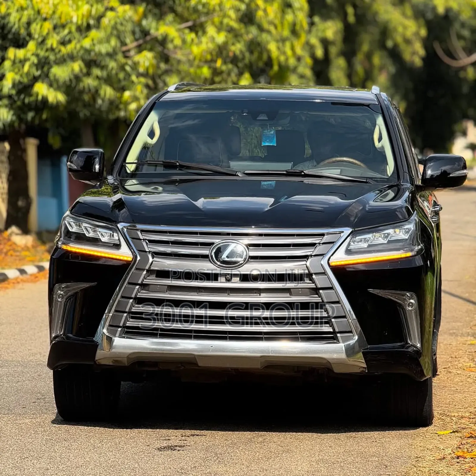 Lexus LX 570 (5 seats) AWD 2016 Black