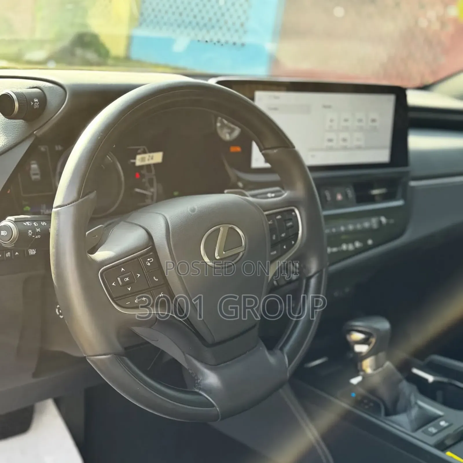 Lexus ES 300h Ultra Luxury FWD 2024 Black