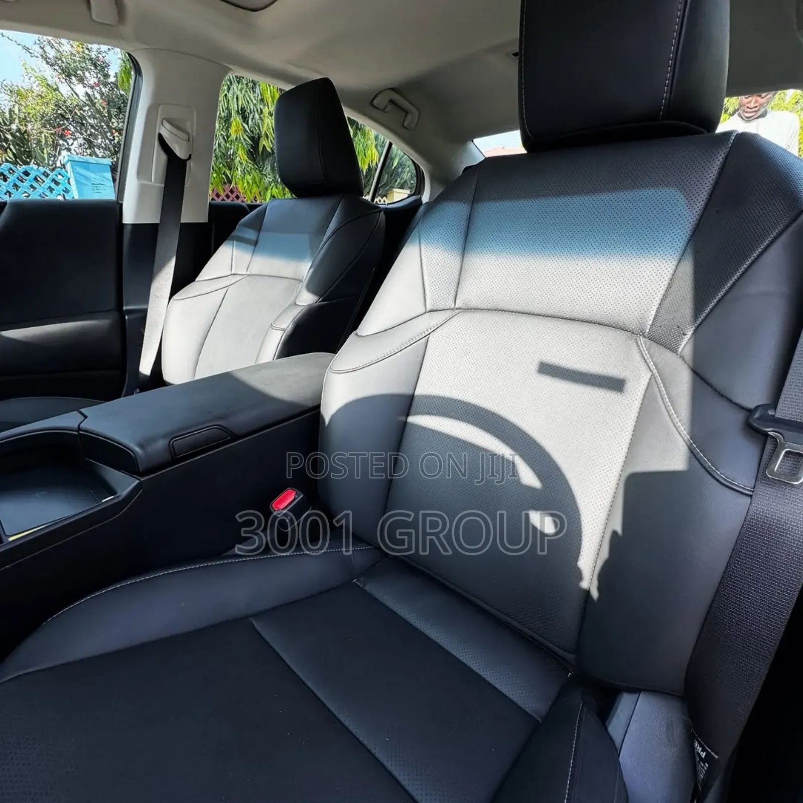 Lexus ES 300h Ultra Luxury FWD 2024 Black