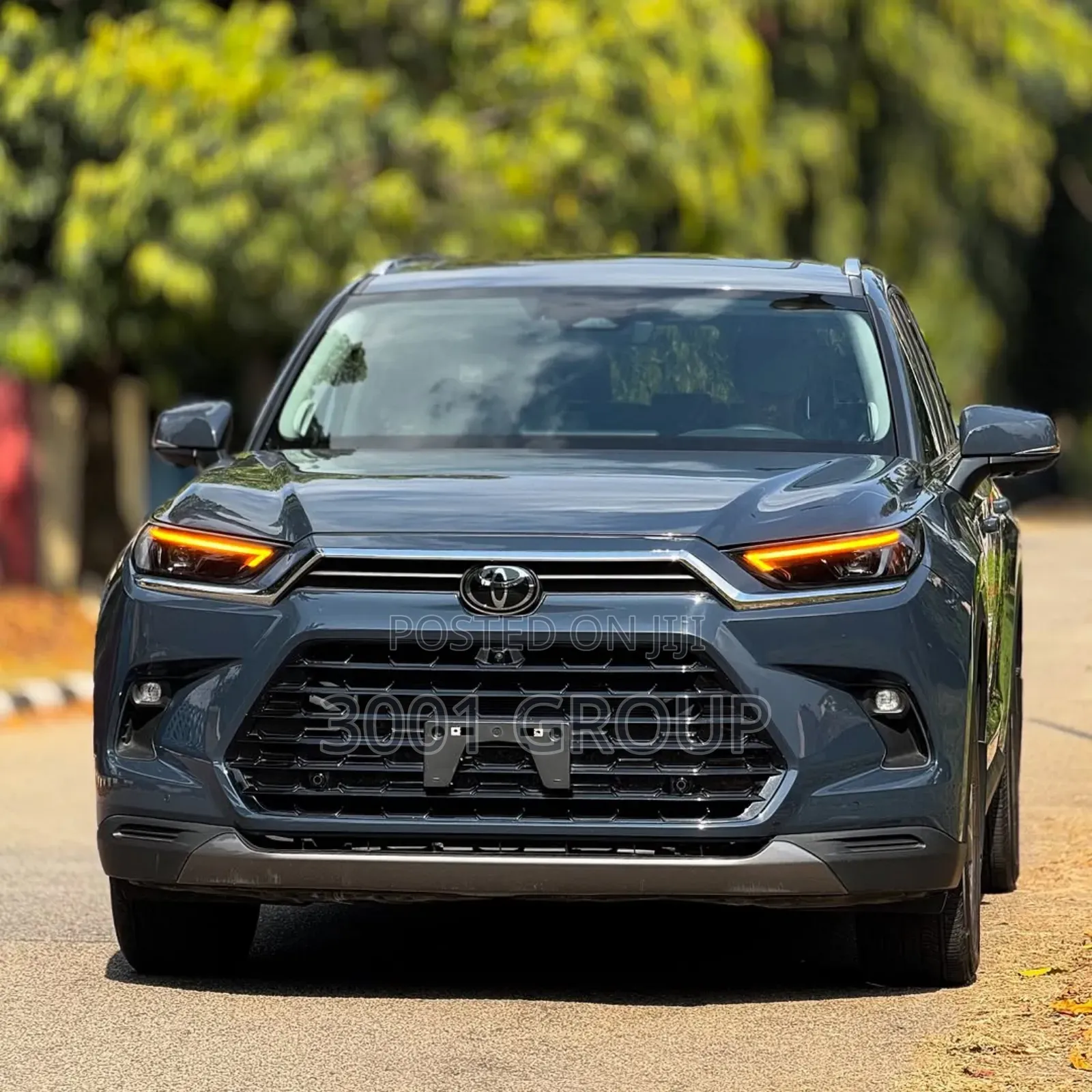 Toyota Highlander Limited 2025 Gray