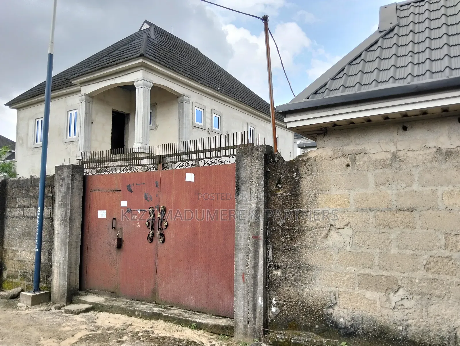 4bdrm Duplex in Diamond View Estate, Port-Harcourt for sale