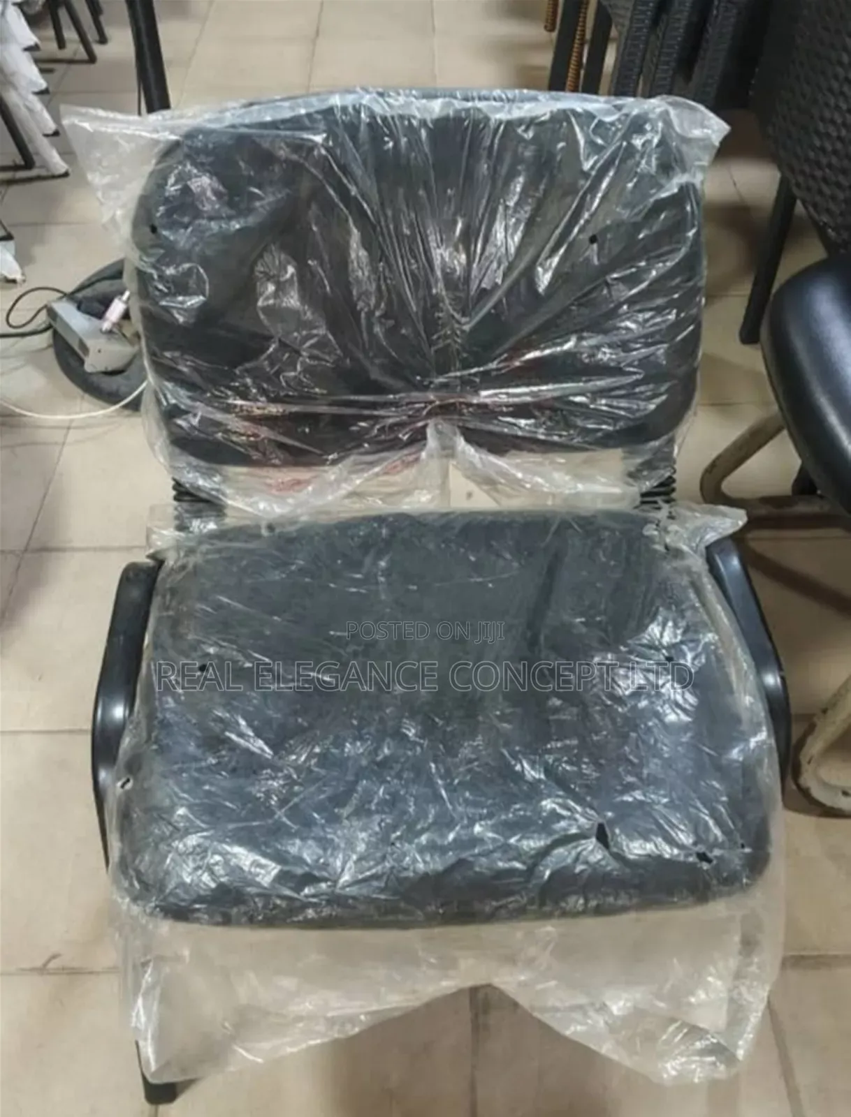 Simple Visitors Chair