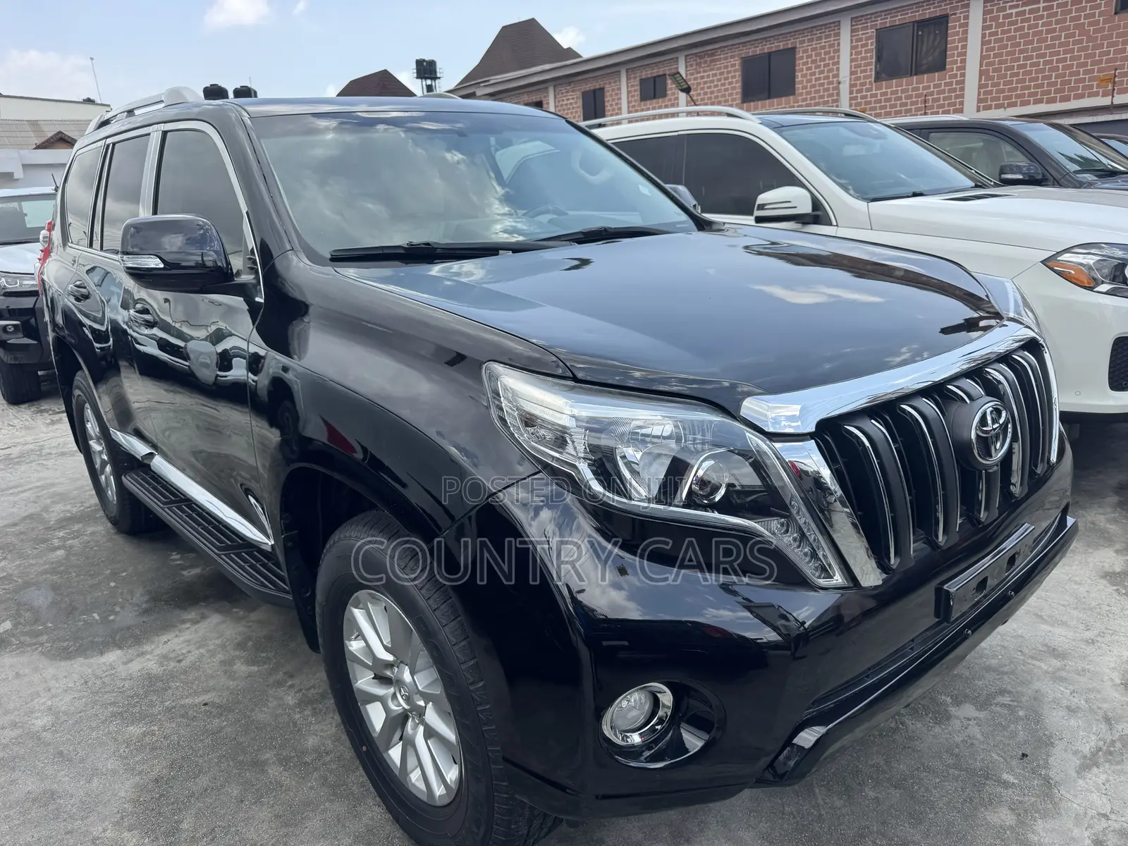 Toyota Land Cruiser Prado 4.0 Petrol GX-R 2016 Black