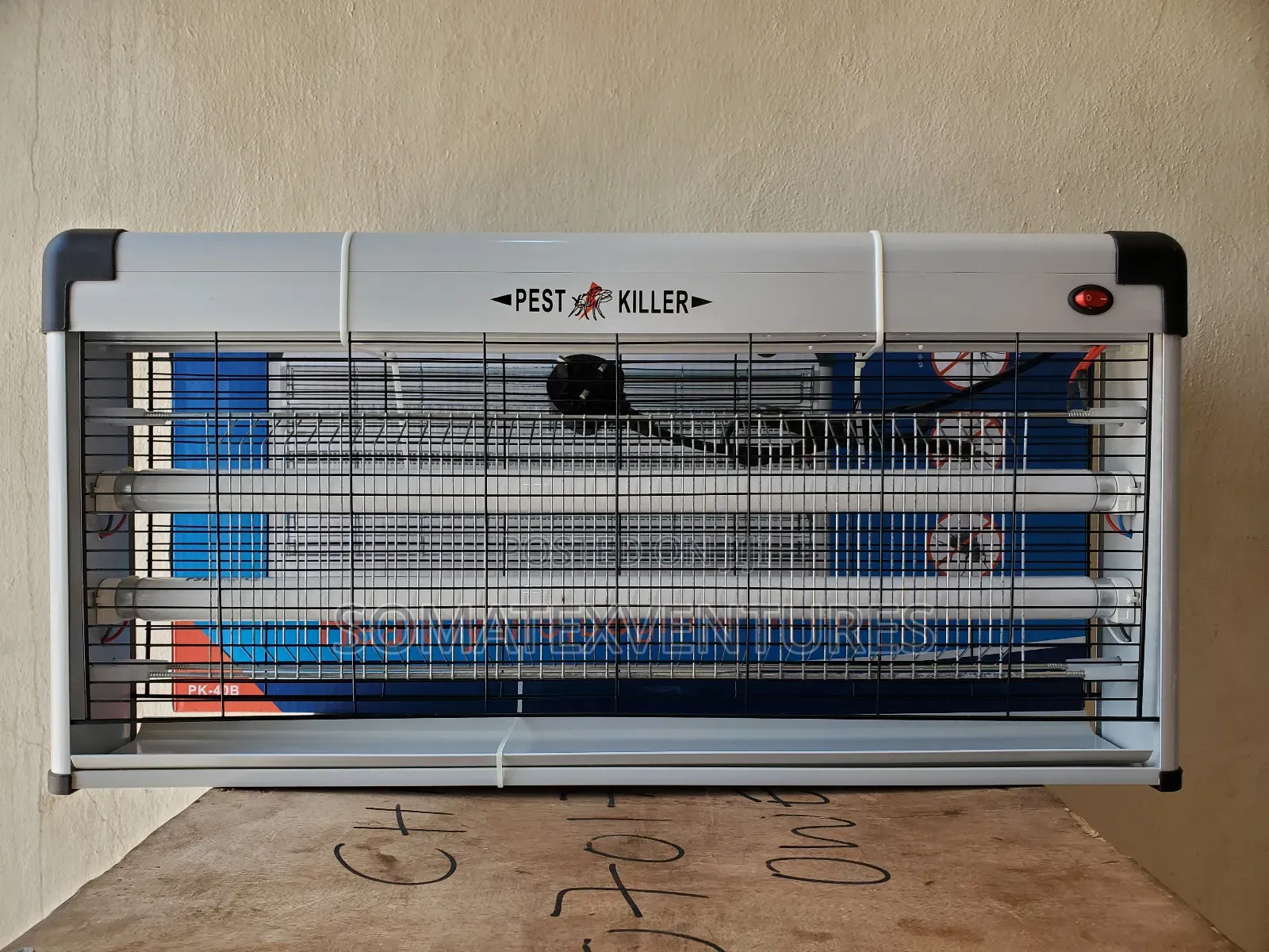 2 Feet Insect Killer