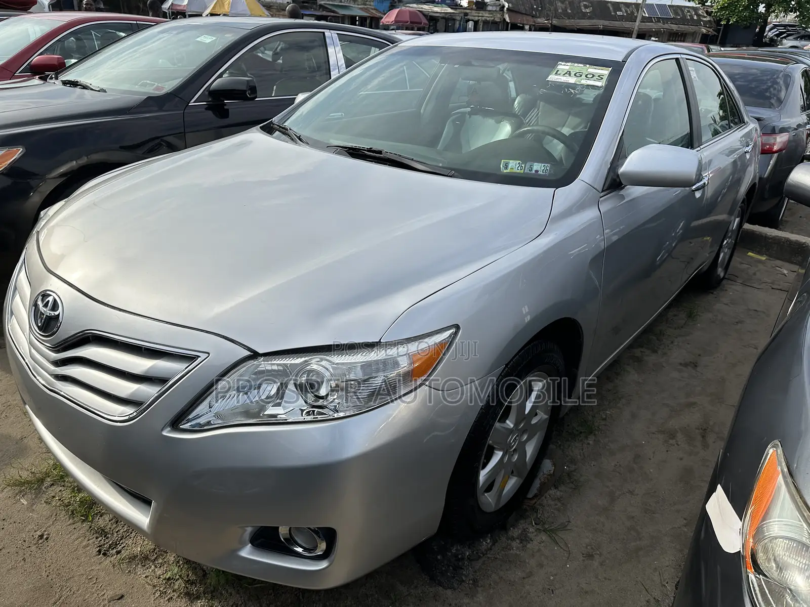 Toyota Camry LE 4dr Sedan (2.5L 4cyl 6AM) 2010 Silver