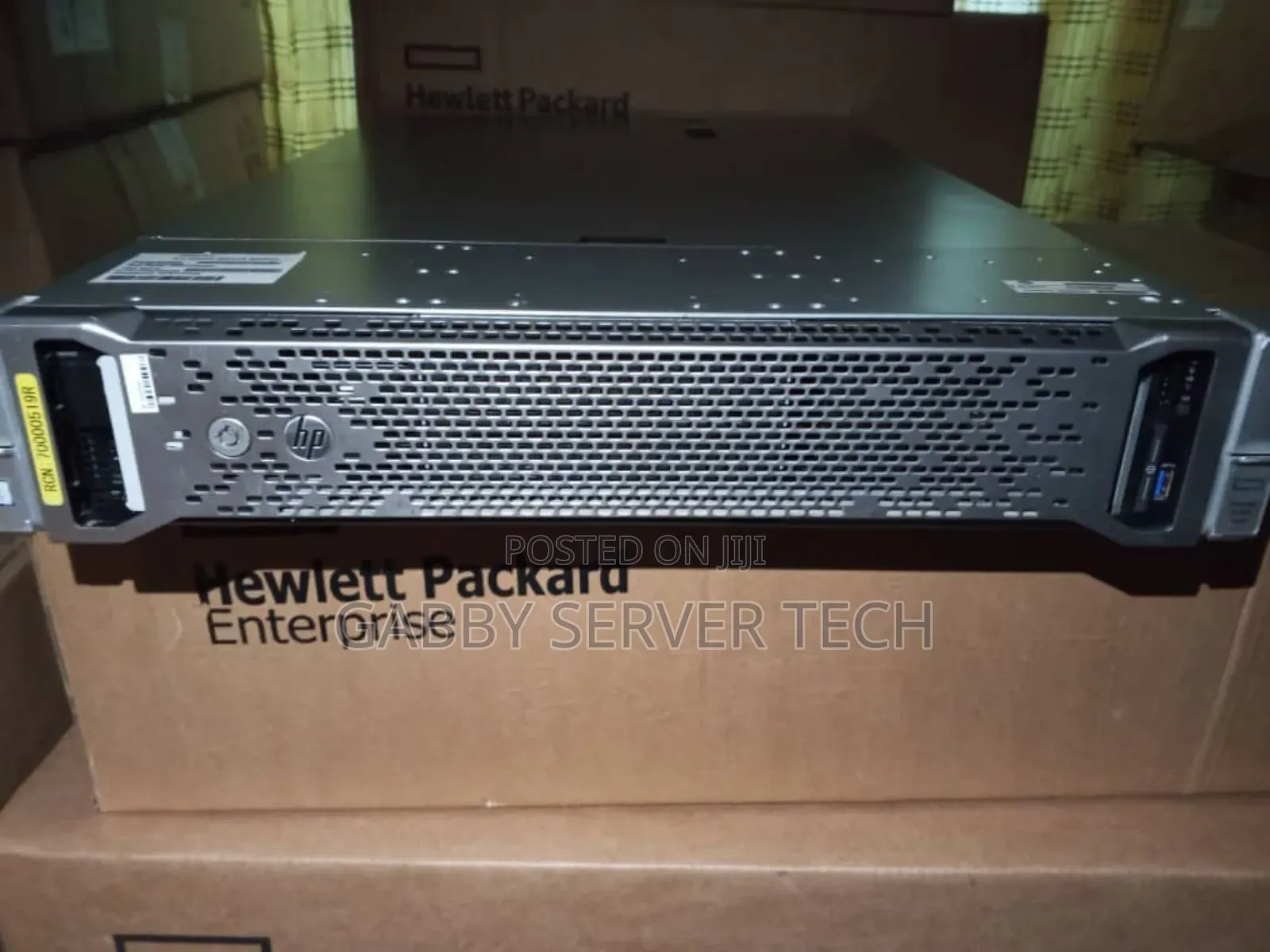 Server HP ProLiant DL380 Gen9 128GB Intel Xeon HDD+SSD 1T