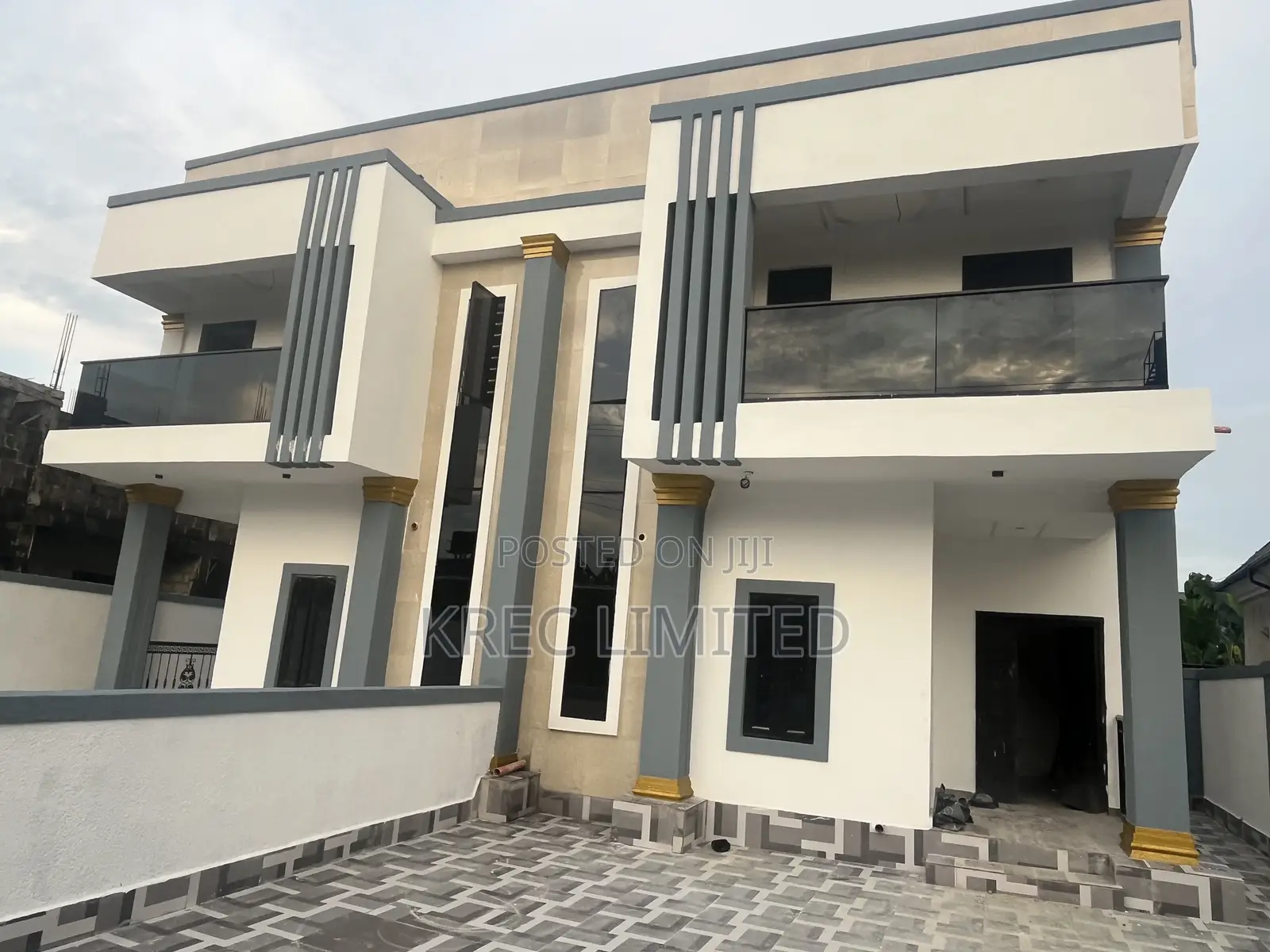 4bdrm Duplex in Obirikwere Flyover for sale