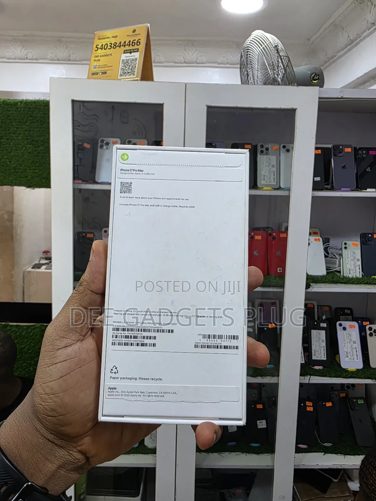 New Apple iPhone 17 Pro Max 256 GB Silver