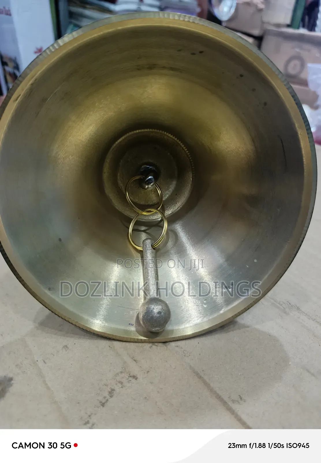 Golden Bell 